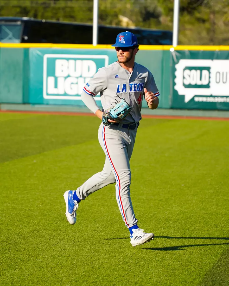 Bulldogs hold on to take series opener from Bearkats, 6-5