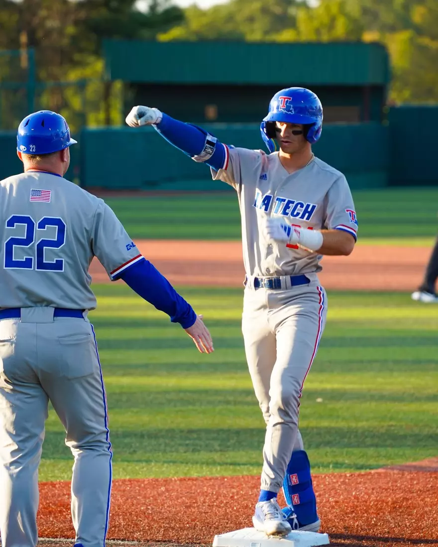 Bulldogs hold on to take series opener from Bearkats, 6-5