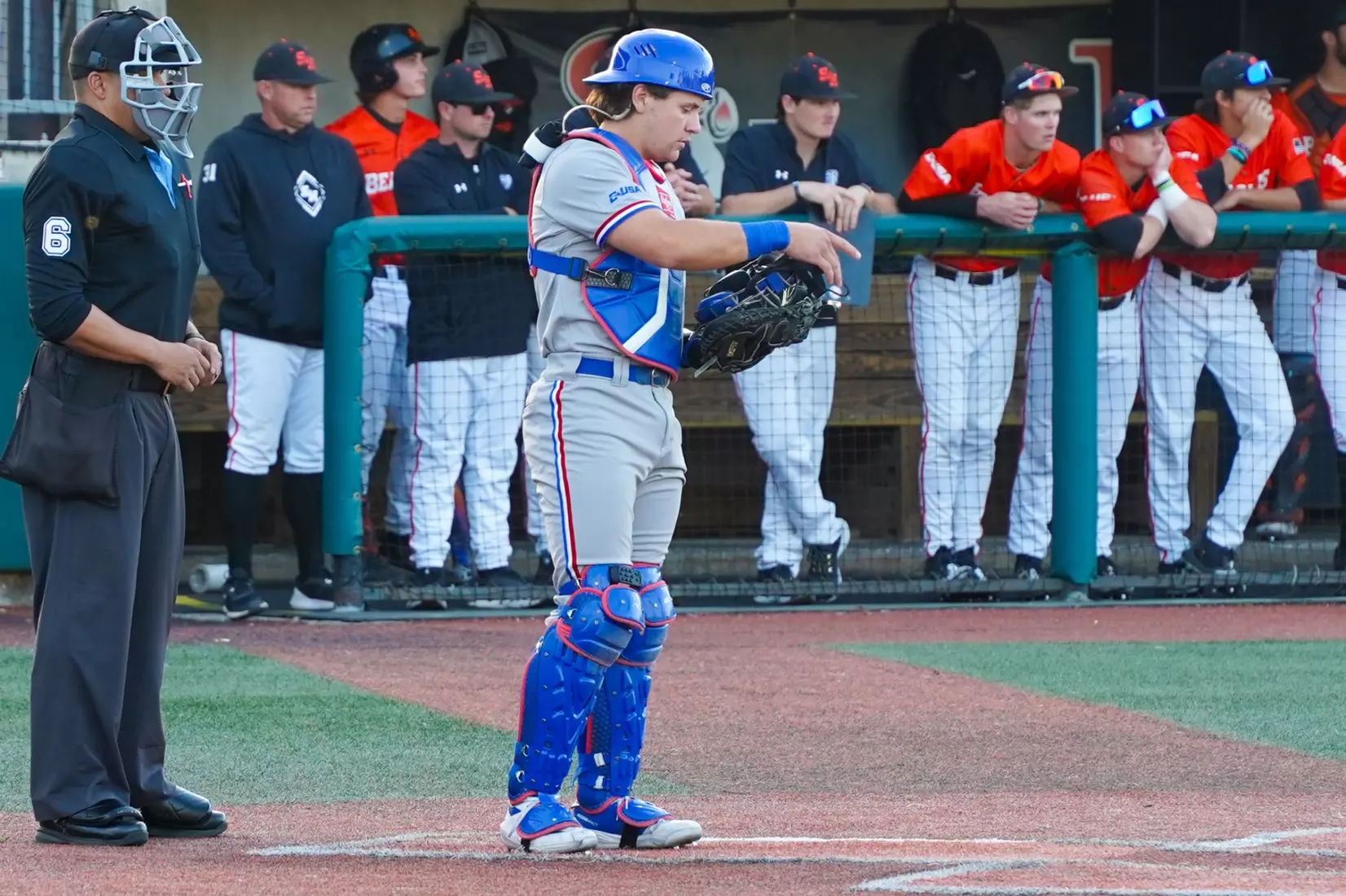 Bulldogs hold on to take series opener from Bearkats, 6-5