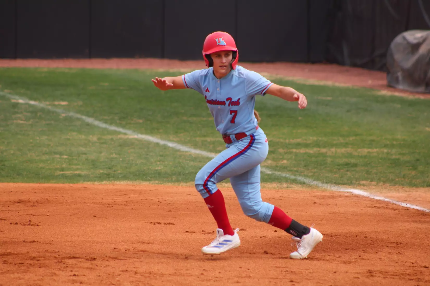 Bulldogs face Hilltoppers in Saturday double header.