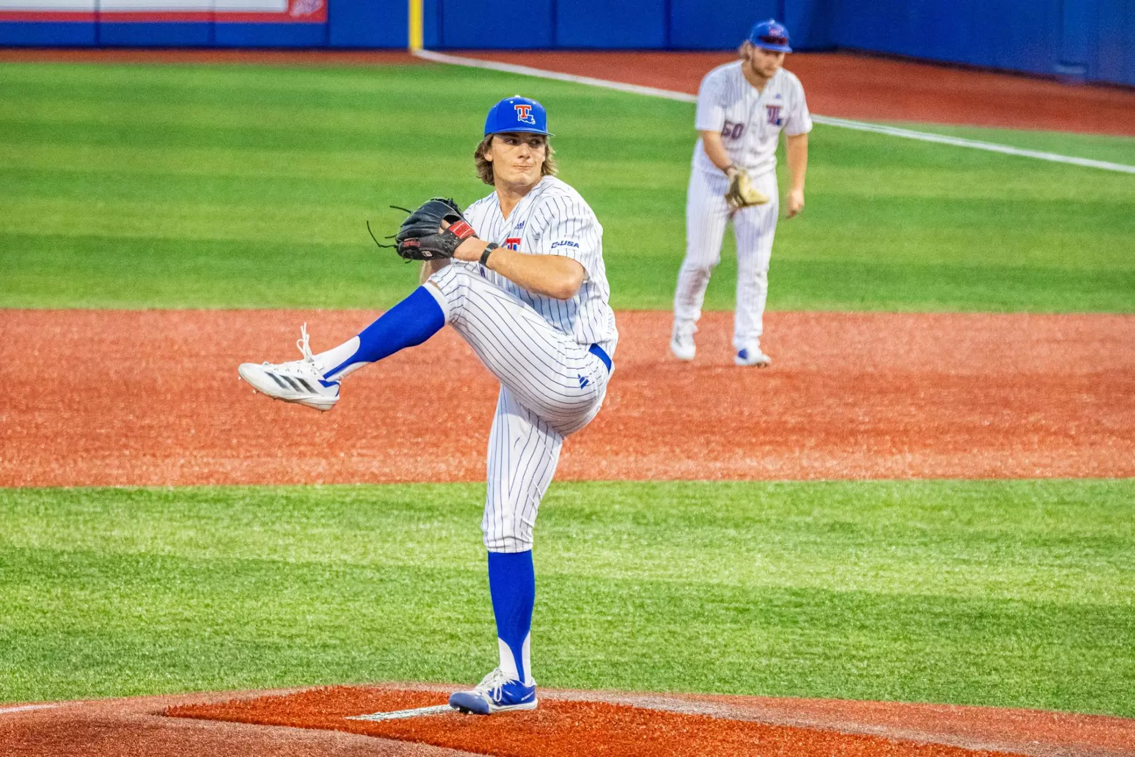 Bulldogs drop series opener to Tigers, 7-2