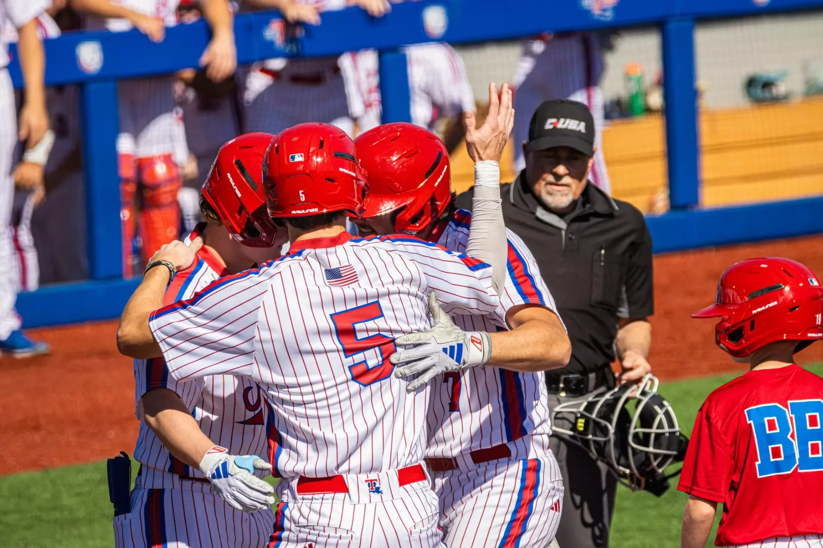 Bulldogs hit three homers in 11-4 victory over Tigers