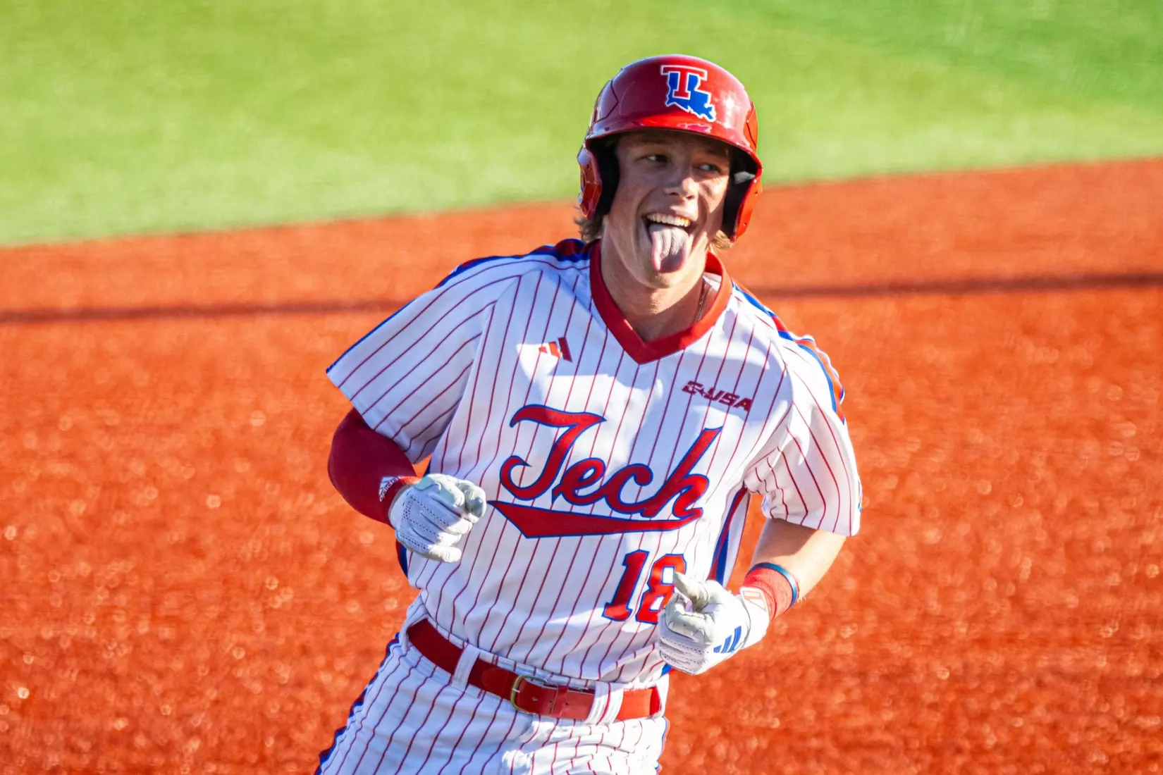 Bulldogs hit three homers in 11-4 victory over Tigers