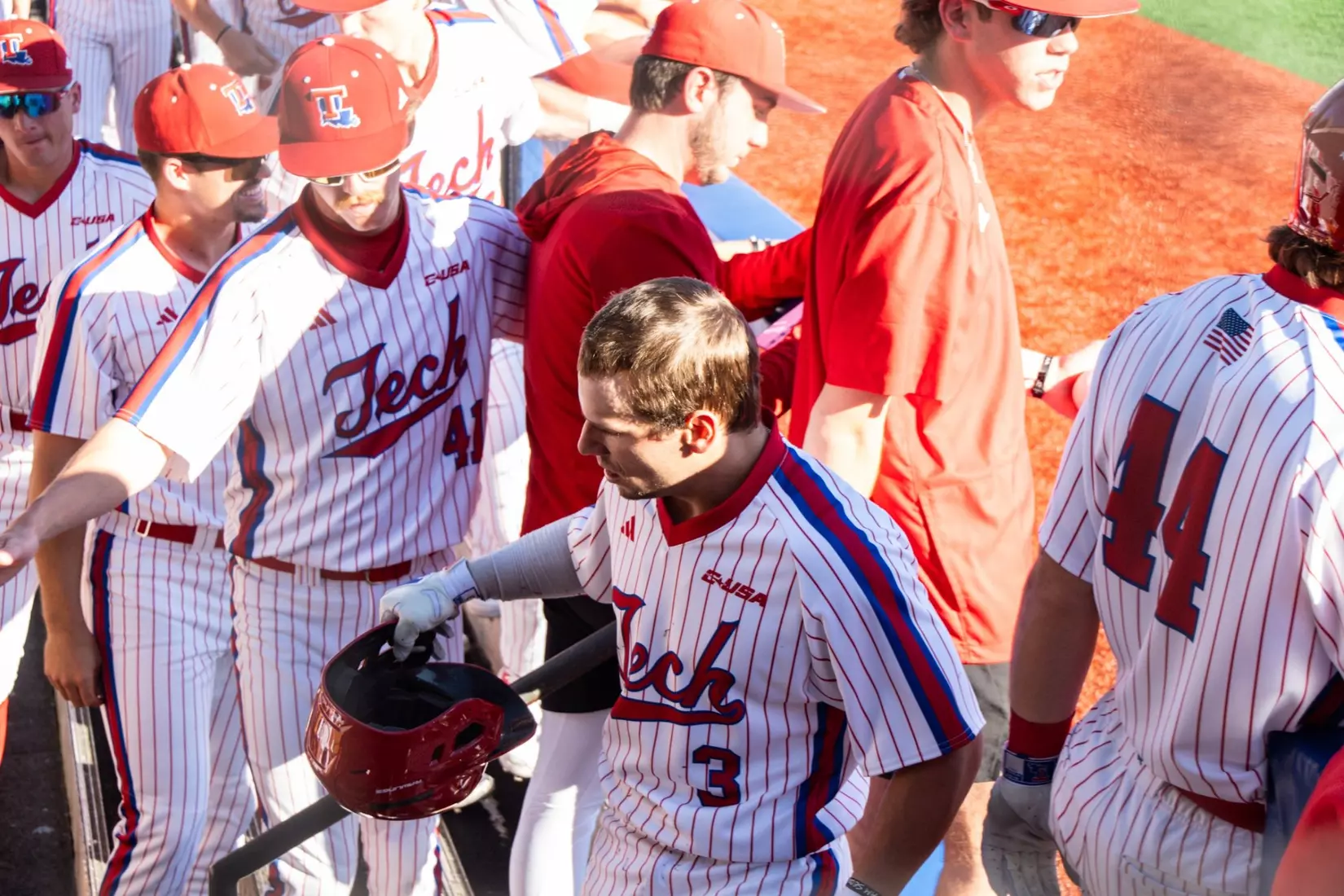 Bulldogs hit three homers in 11-4 victory over Tigers