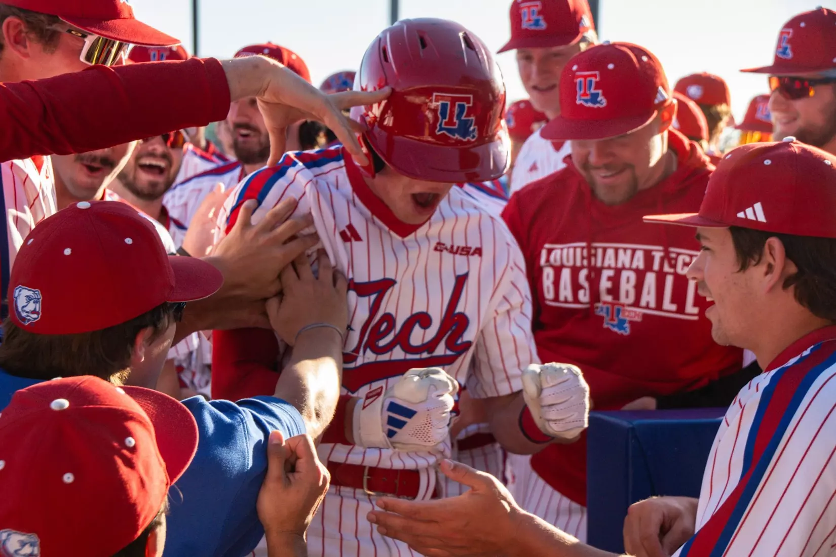 Bulldogs hit three homers in 11-4 victory over Tigers
