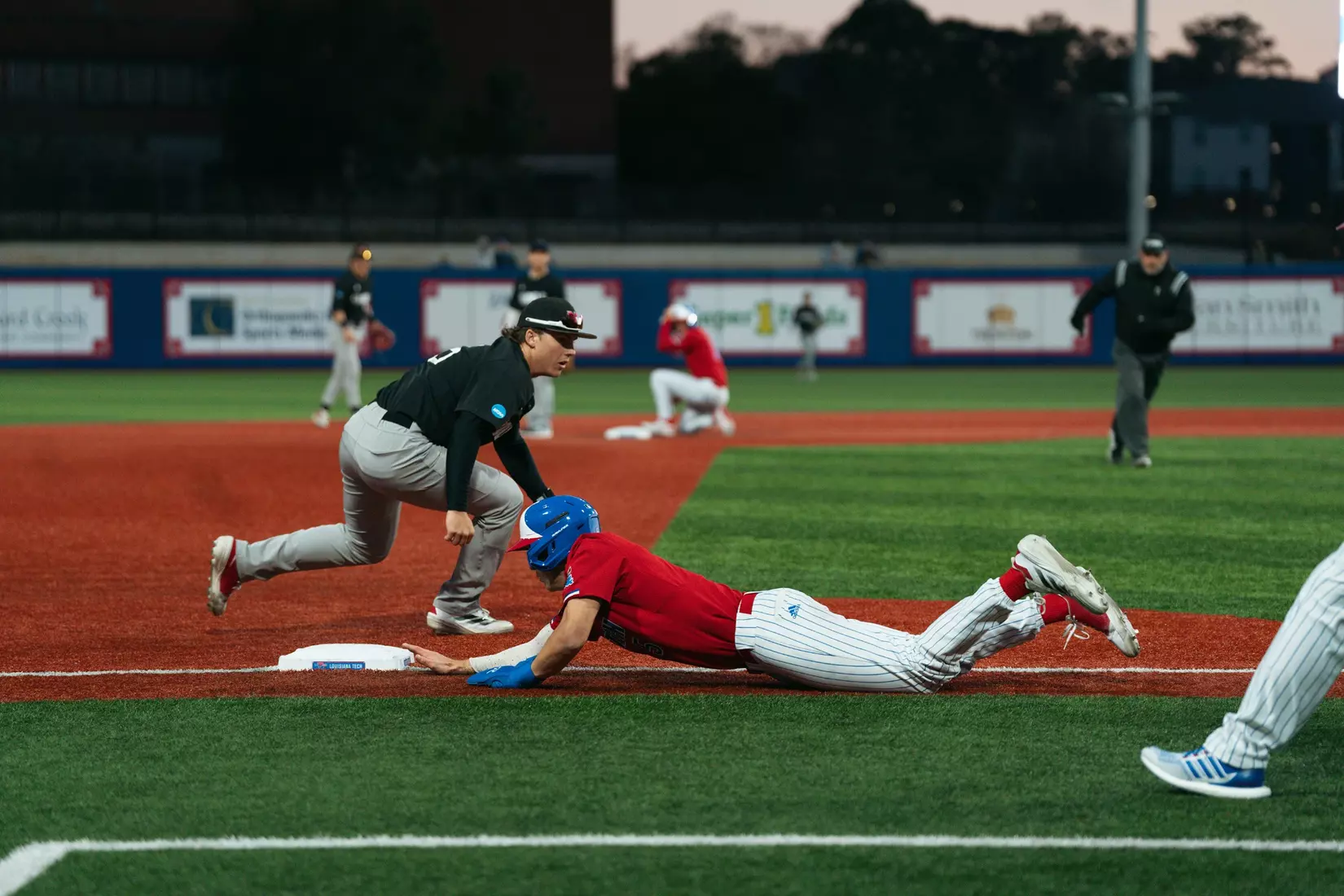 Bulldogs win 10-0, sweep midweek series versus Colonels