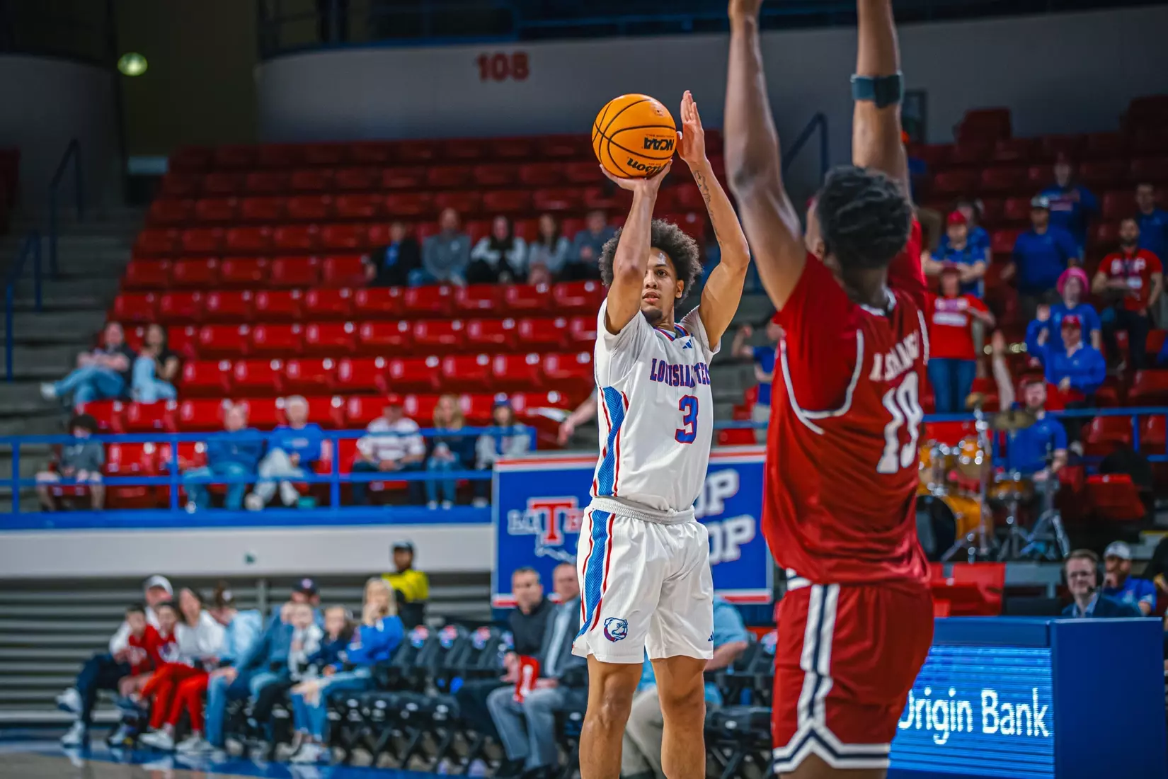 Bulldogs fall at home to Aggies, 67-55