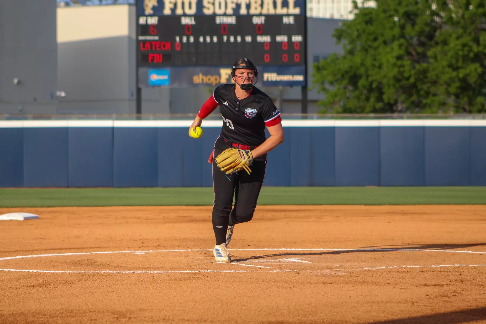 Bulldogs fall to FIU 6-5 in game one of series.