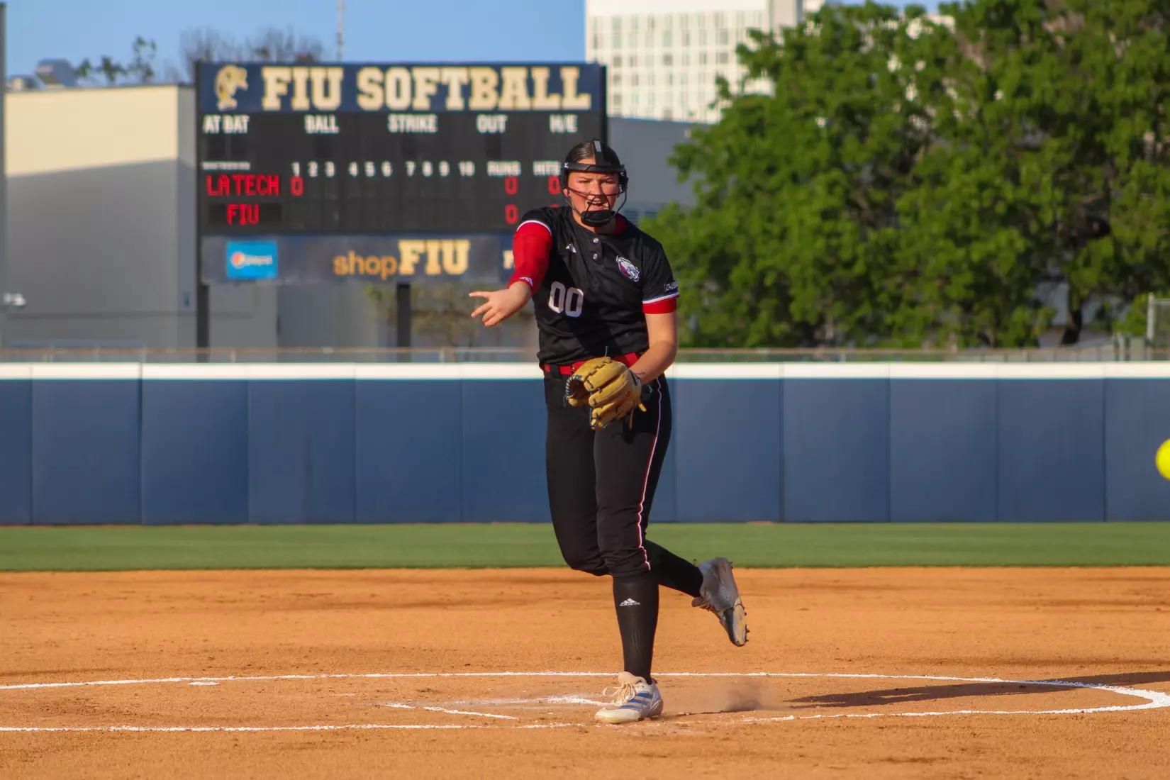 Bulldogs fall to FIU 6-5 in game one of series.