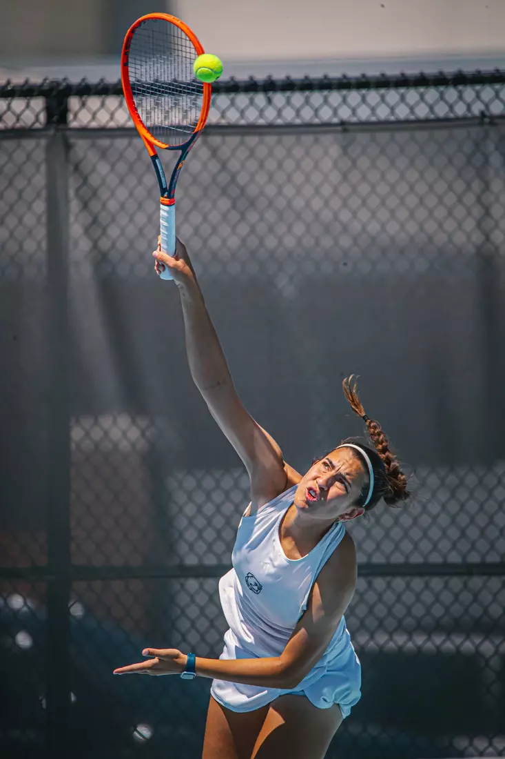 Bulldogs put out Flames with 4-2 conference win