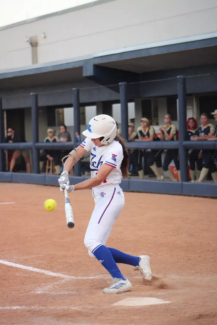 Bulldogs Fall to Panthers in Game Two of Series.