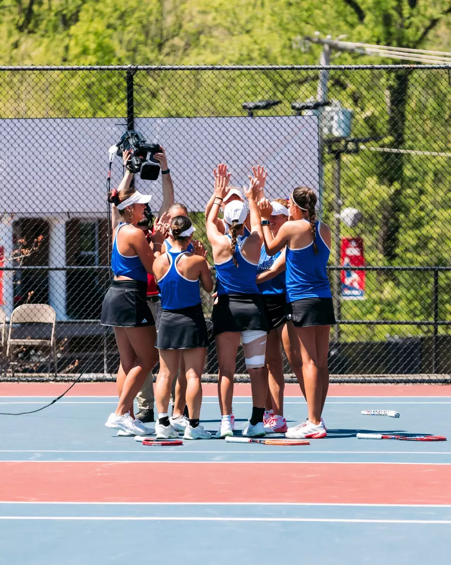 Bulldogs blank Lady Toppers, 4-0, advance to CUSA Tournament semifinals