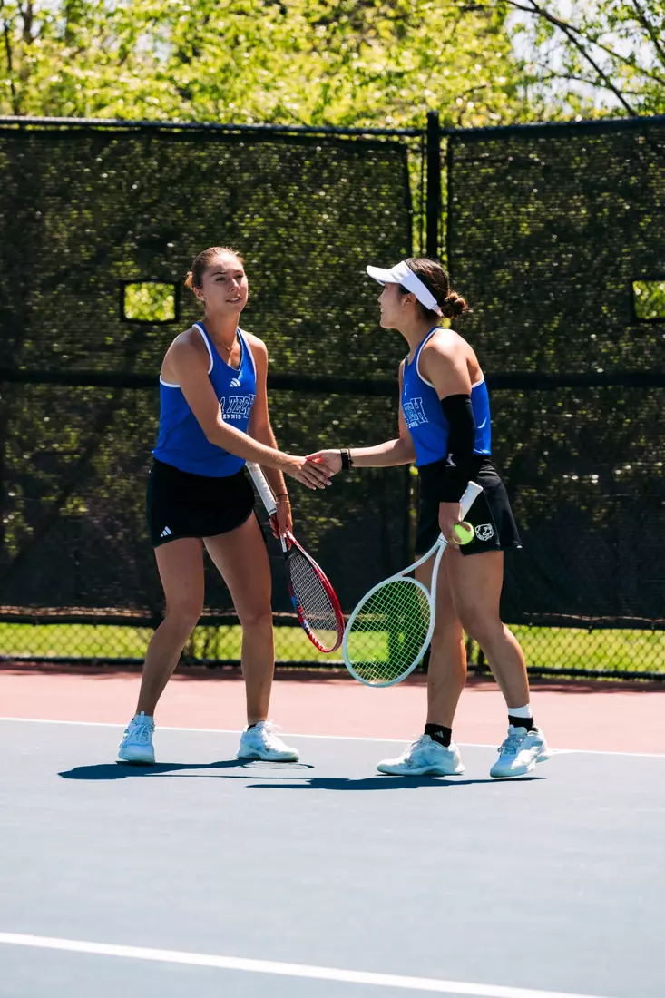 Bulldogs blank Lady Toppers, 4-0, advance to CUSA Tournament semifinals