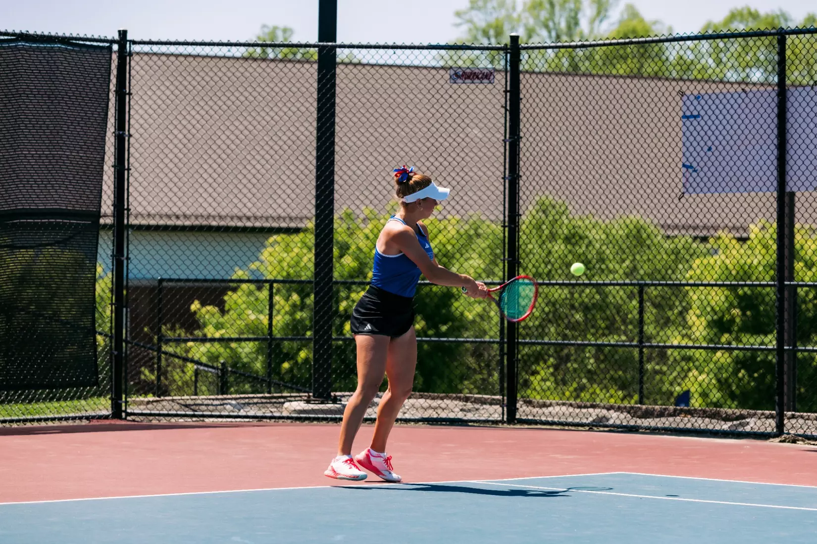 Bulldogs blank Lady Toppers, 4-0, advance to CUSA Tournament semifinals