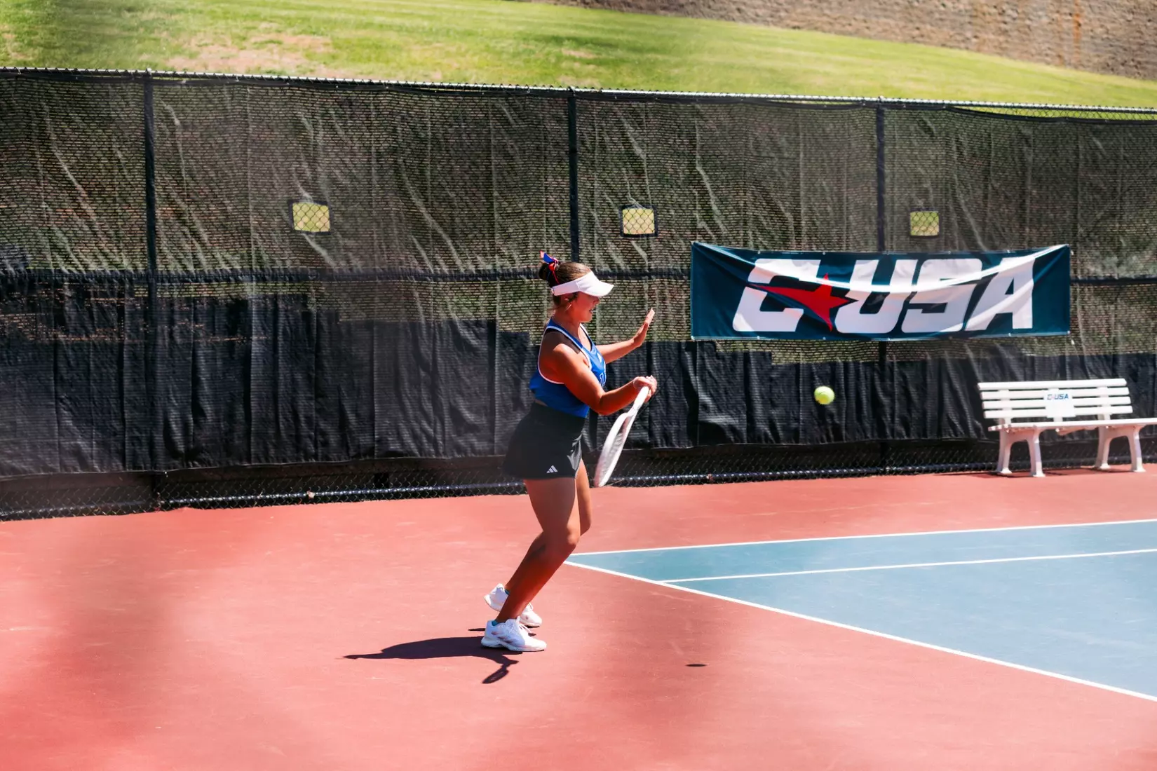 Bulldogs blank Lady Toppers, 4-0, advance to CUSA Tournament semifinals