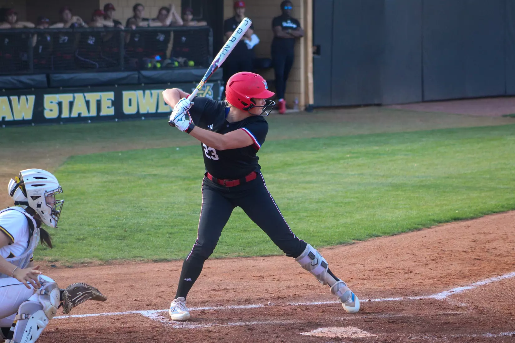 Bulldogs blank Owls 4-0 in series opener.