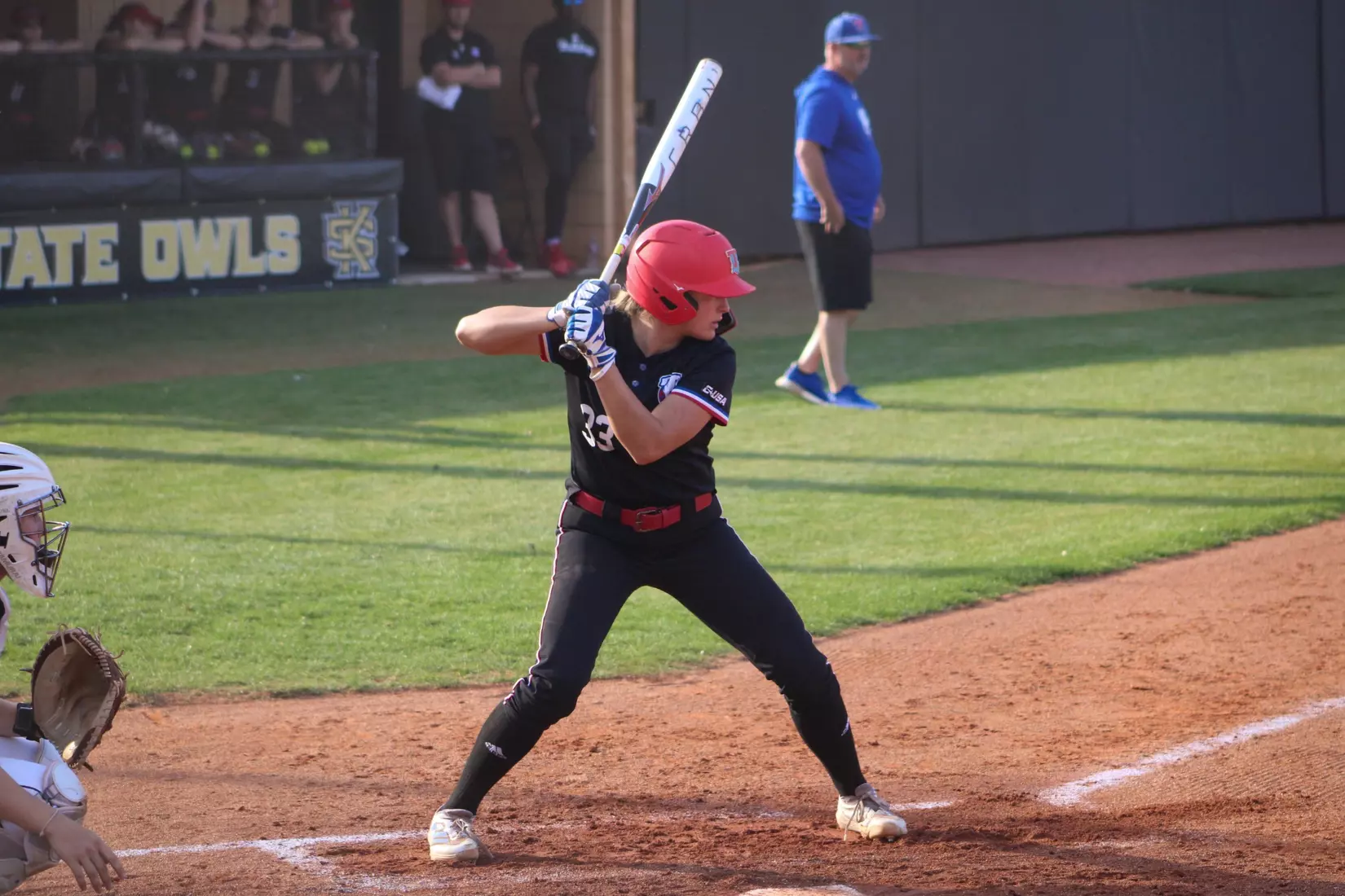 Bulldogs blank Owls 4-0 in series opener.