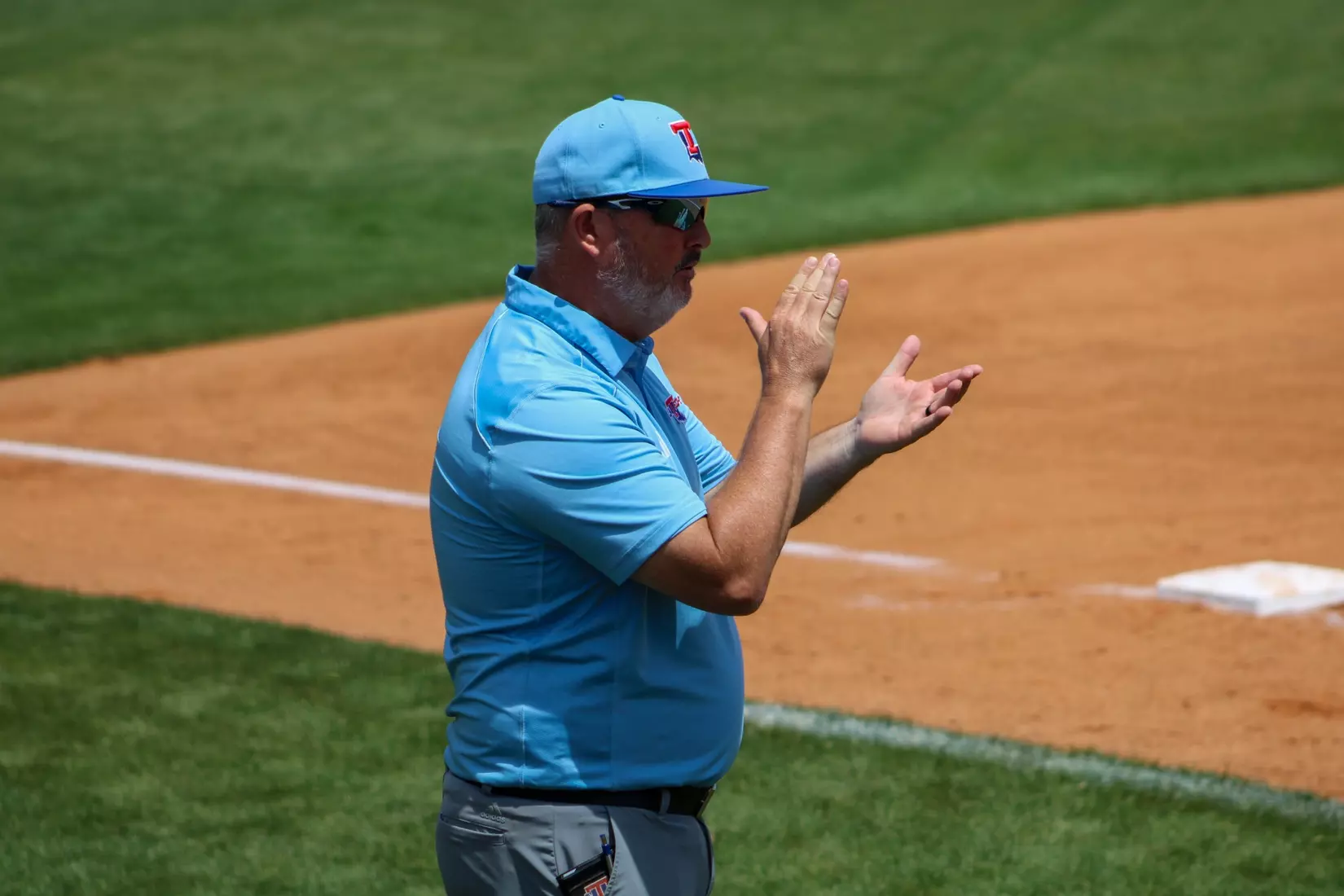 Bulldogs complete sweep with win over KSU on Saturday.