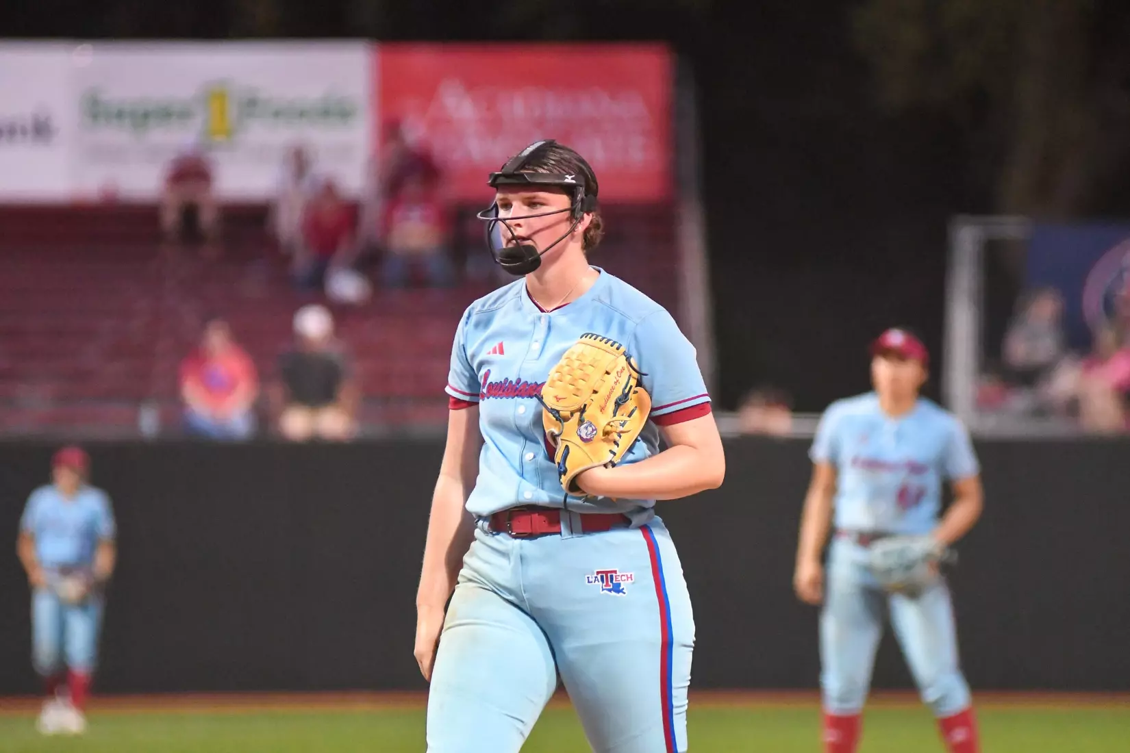 Bulldogs Fall to Rajin' Cajuns 3-0 in Lafayette.