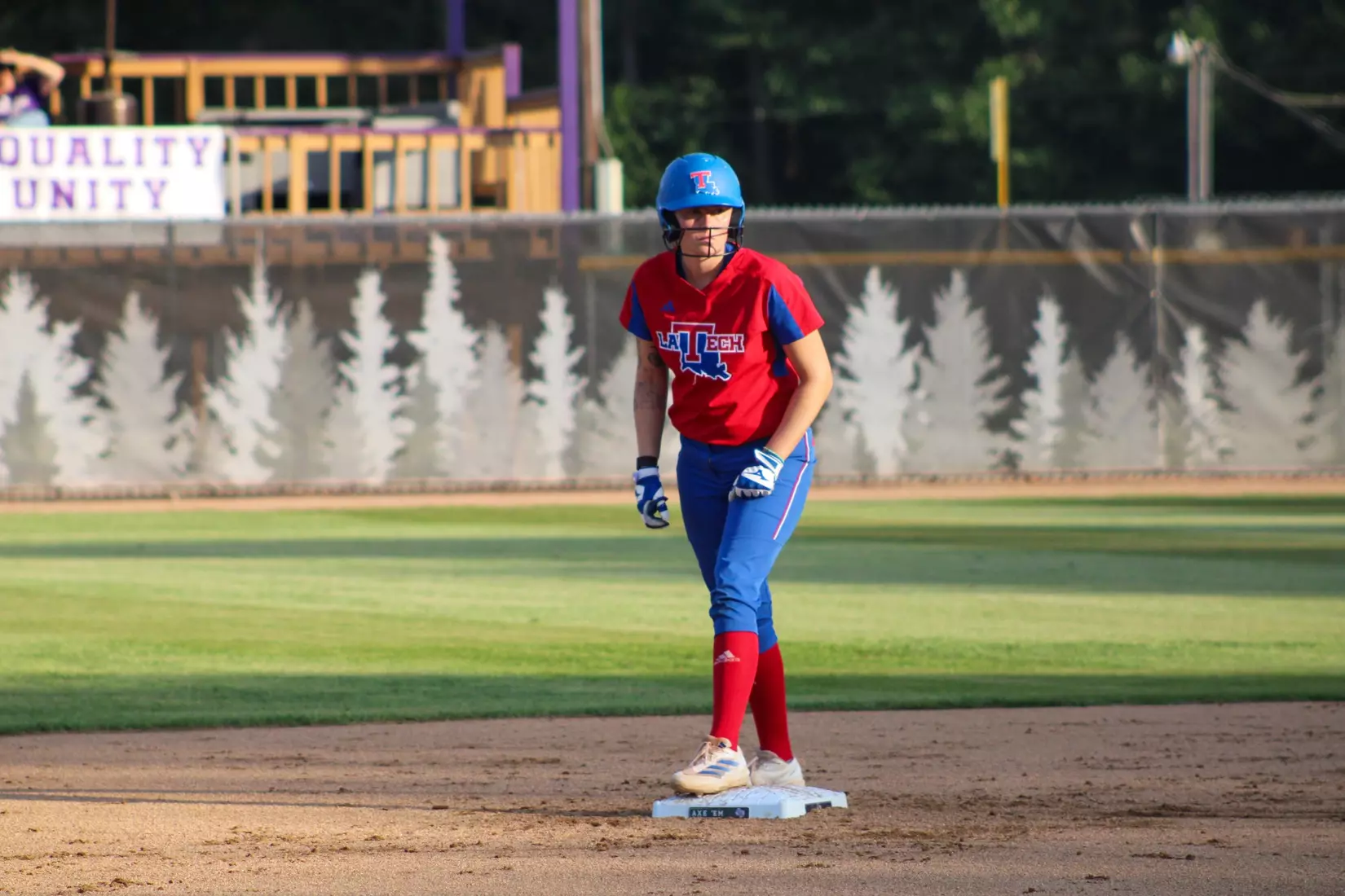 Bulldogs Blank Lumberjacks 9-0 on Tuesday night.