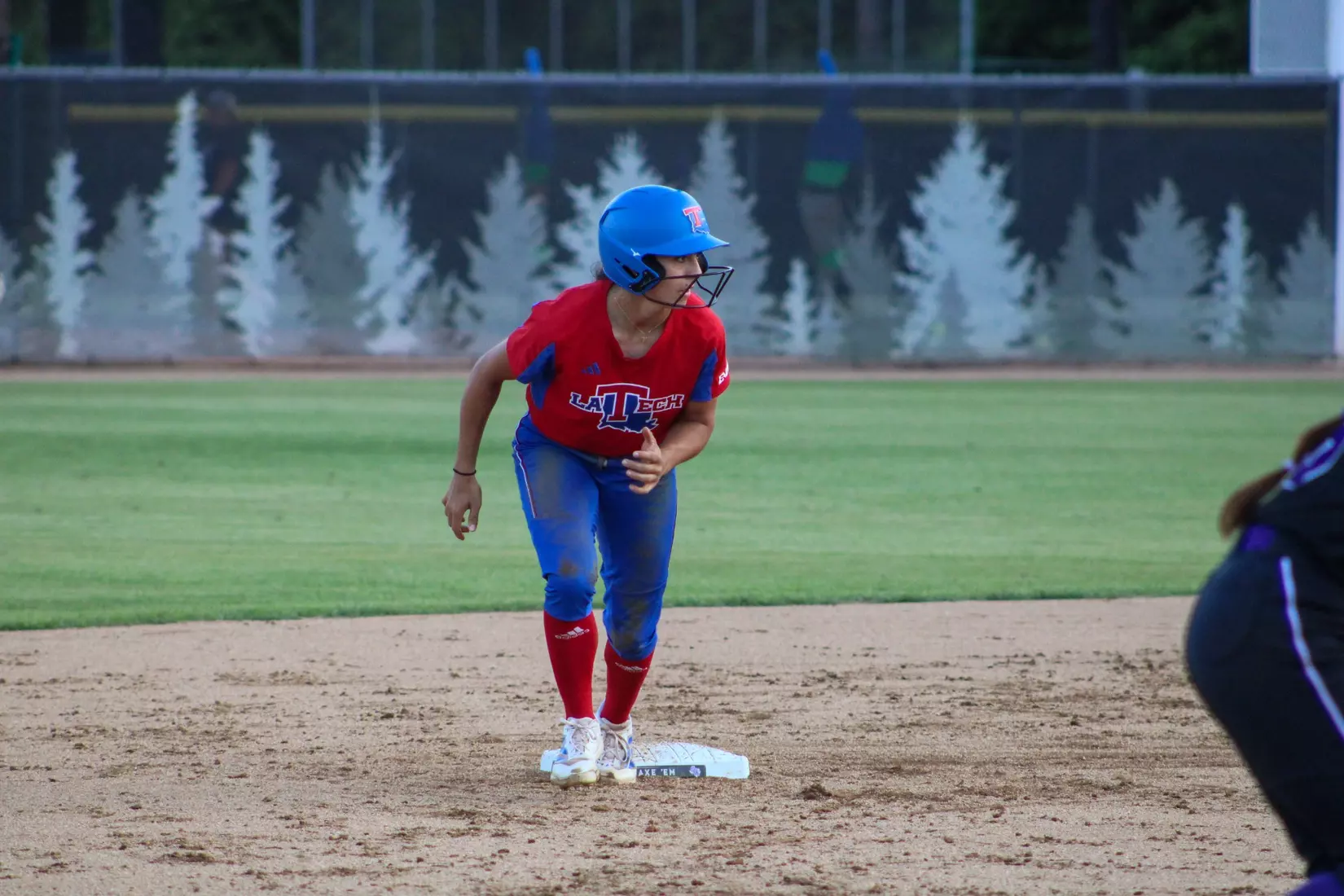 Bulldogs Blank Lumberjacks 9-0 on Tuesday night.