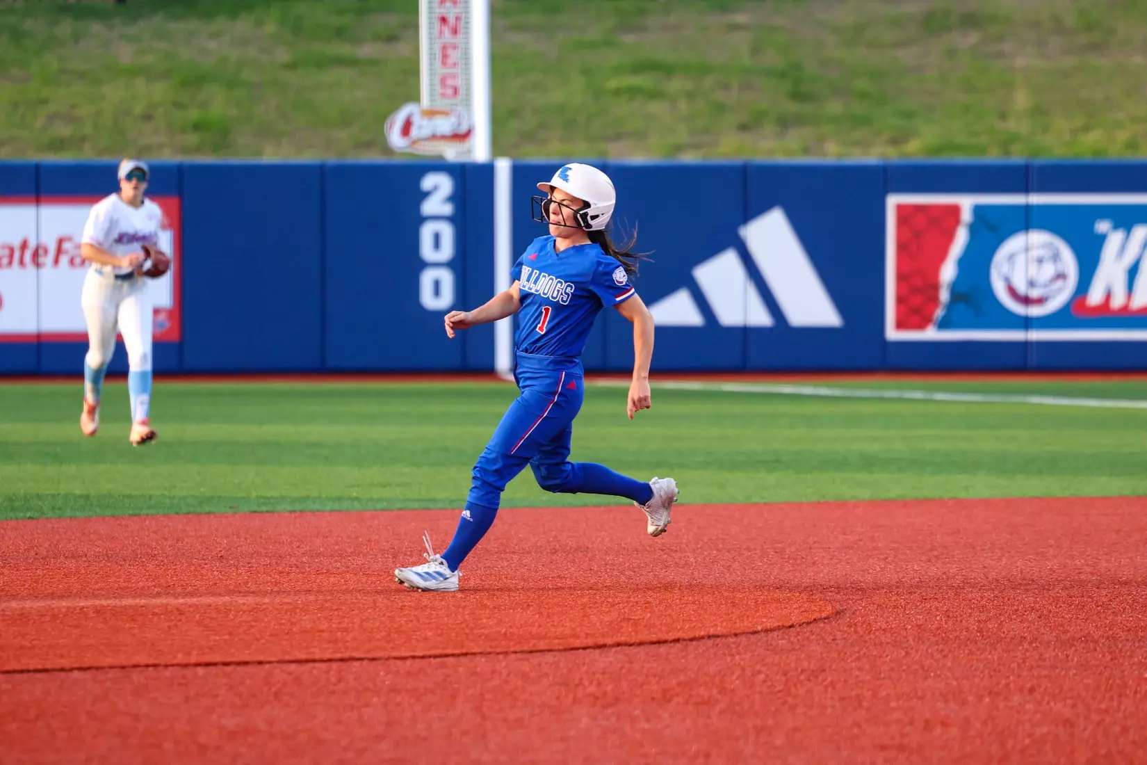 Bulldogs Fall to Flames in Game One of Series.