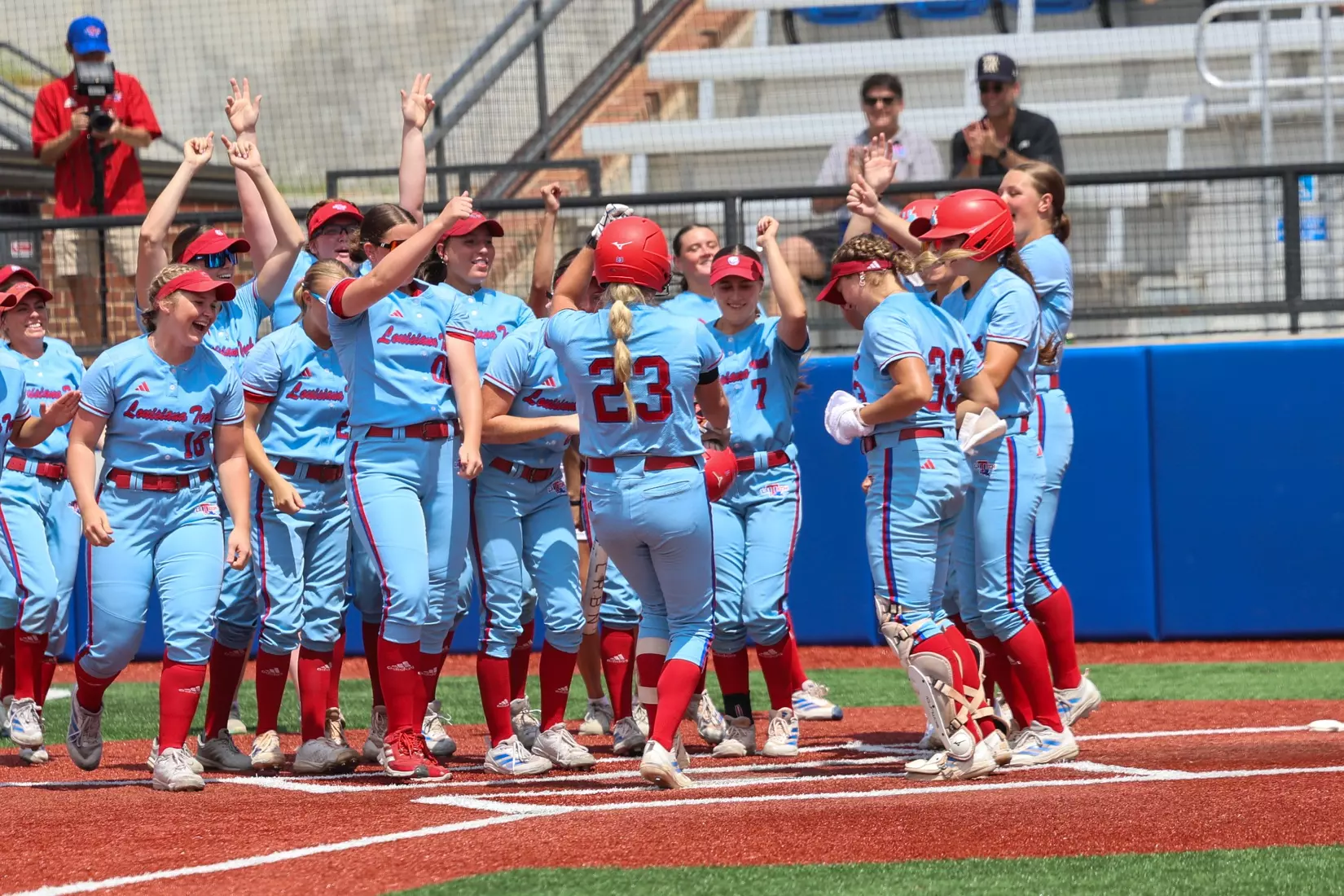 Bulldogs drop second game of series to Flames.