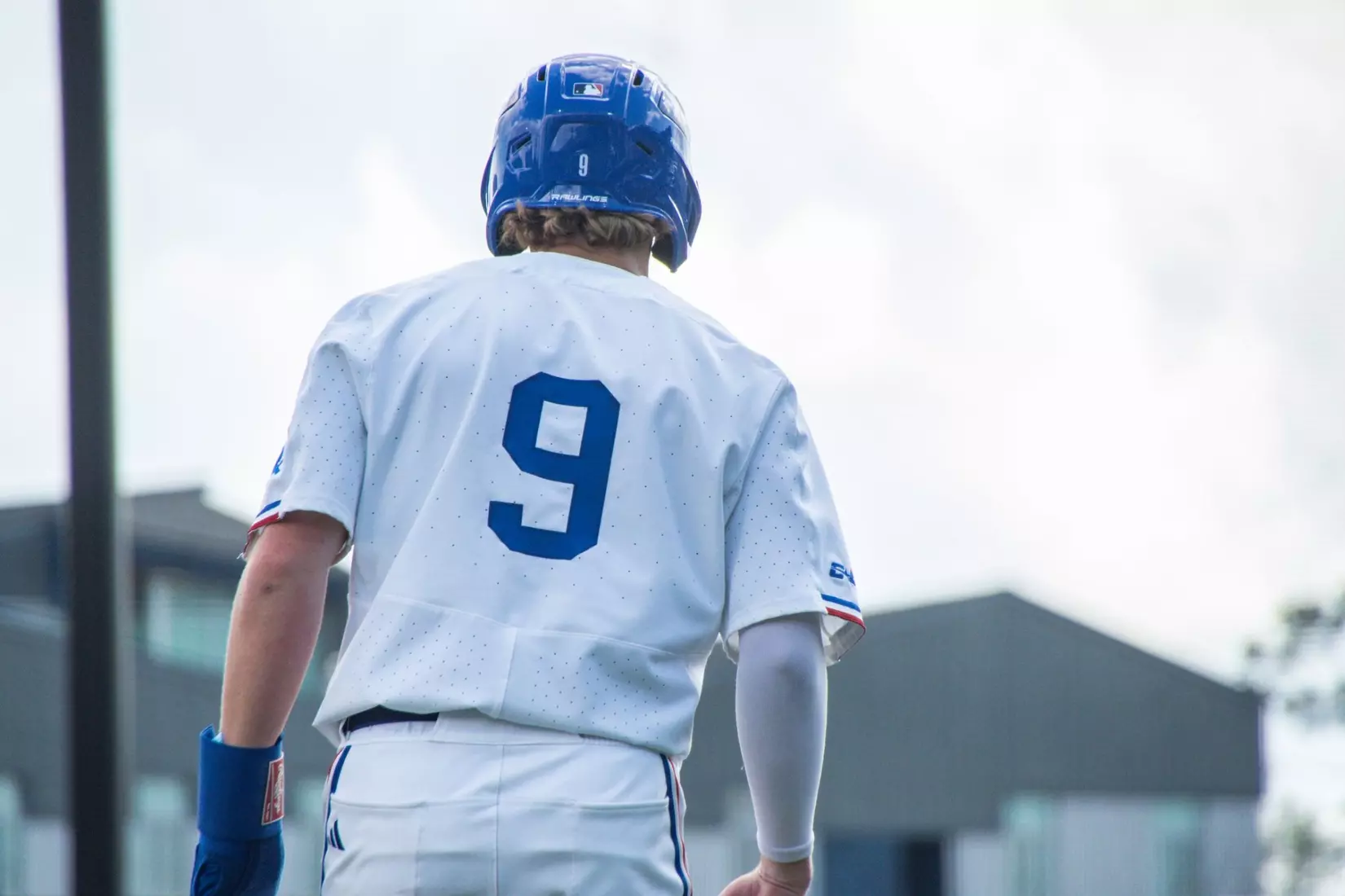 Luke Cooley dominates on the mound, Bulldogs even series with Owls after 7-3 victory