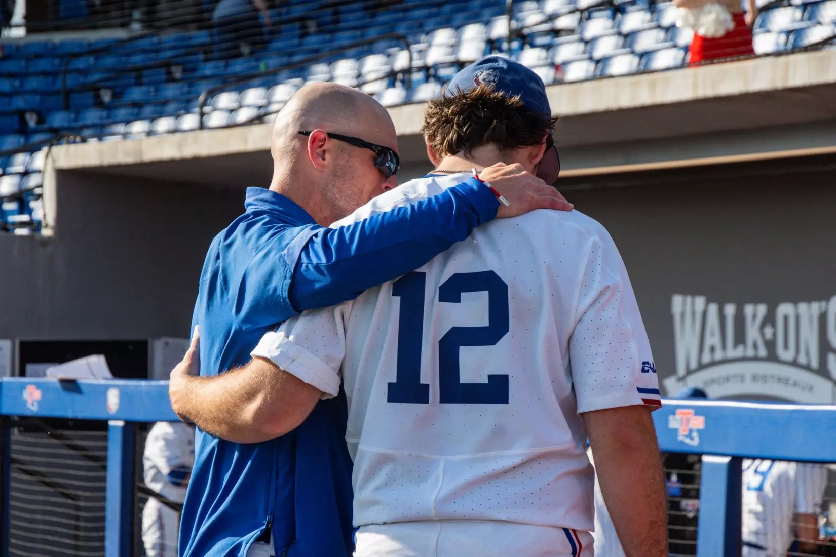 Luke Cooley dominates on the mound, Bulldogs even series with Owls after 7-3 victory