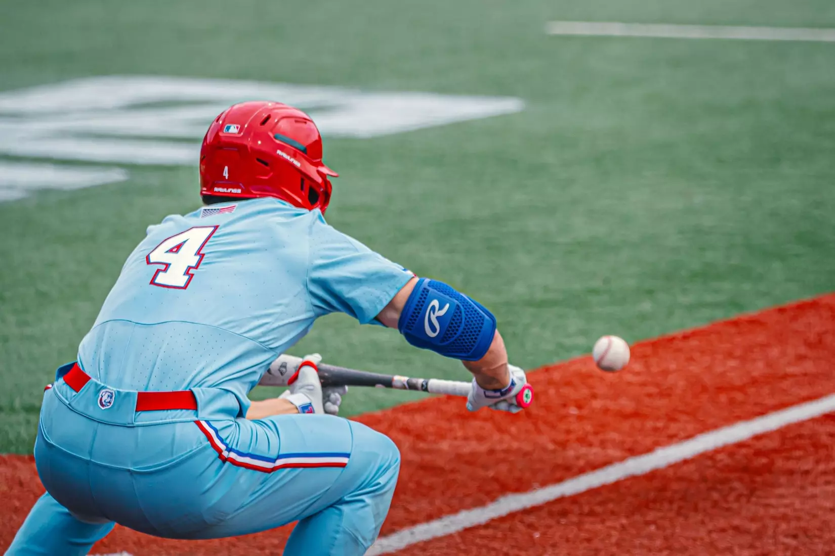 Bulldogs clinch series over Owls with 9-2 win