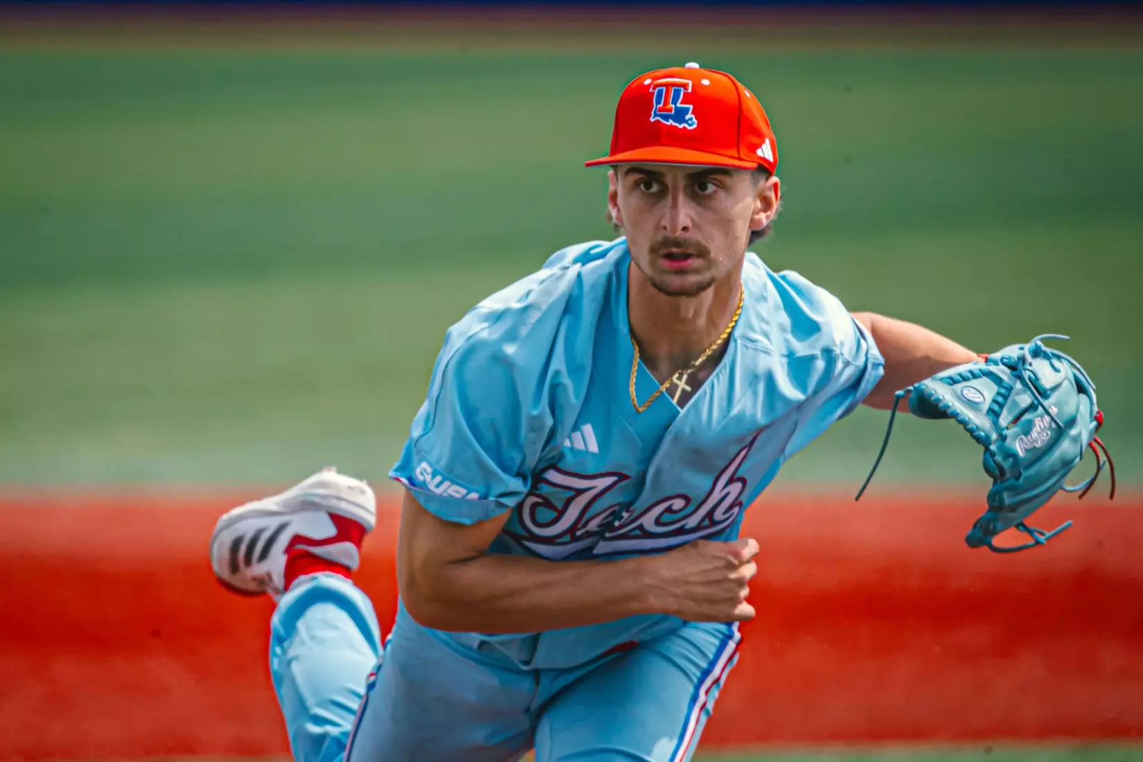 Bulldogs clinch series over Owls with 9-2 win