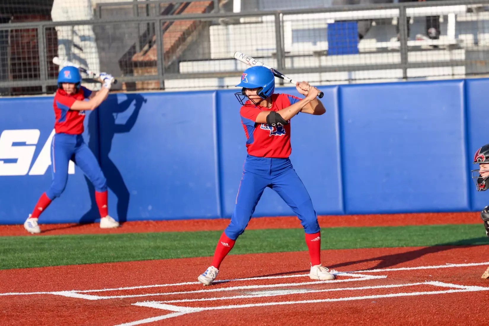 LA Tech defeats ULL 2-1 on Tuesday night.