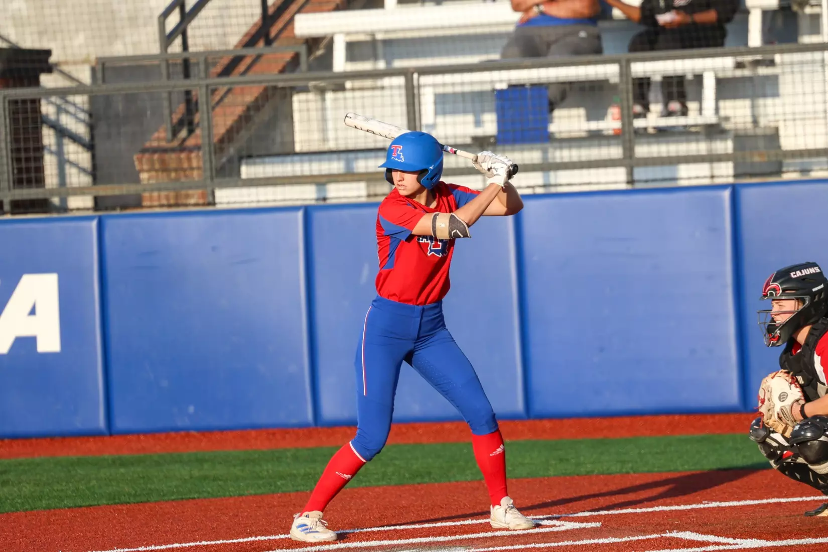 LA Tech defeats ULL 2-1 on Tuesday night.