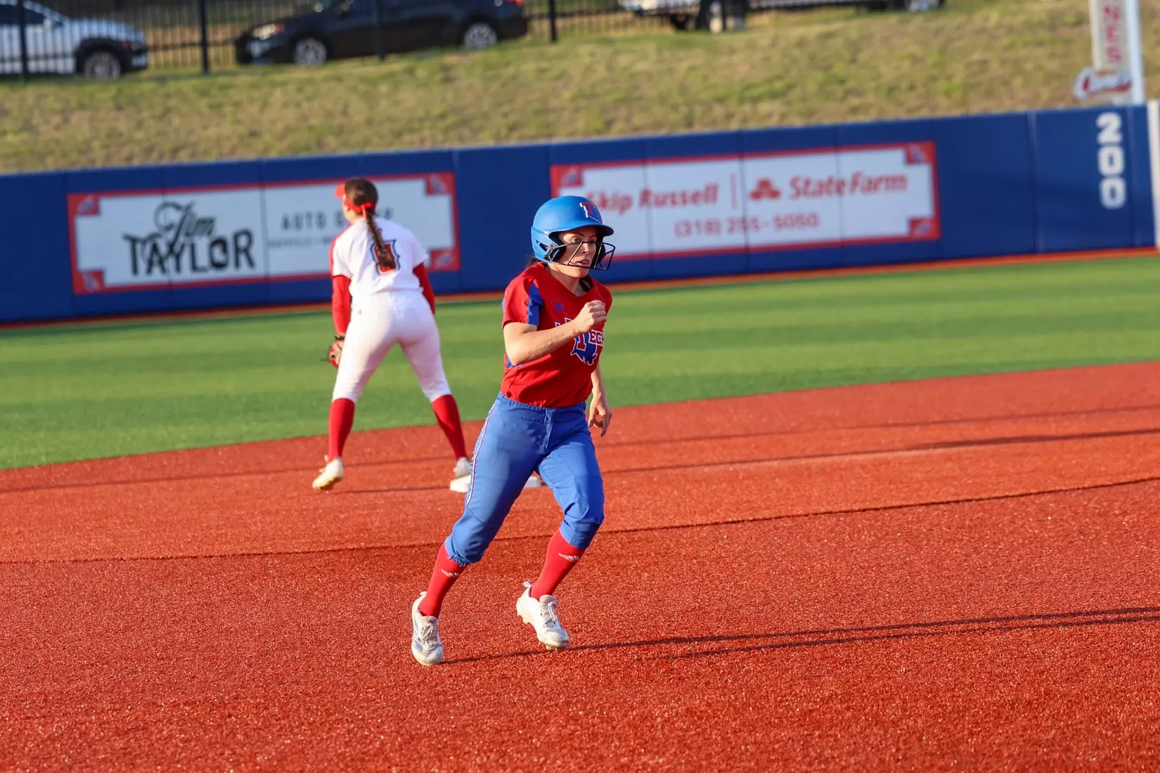 LA Tech defeats ULL 2-1 on Tuesday night.
