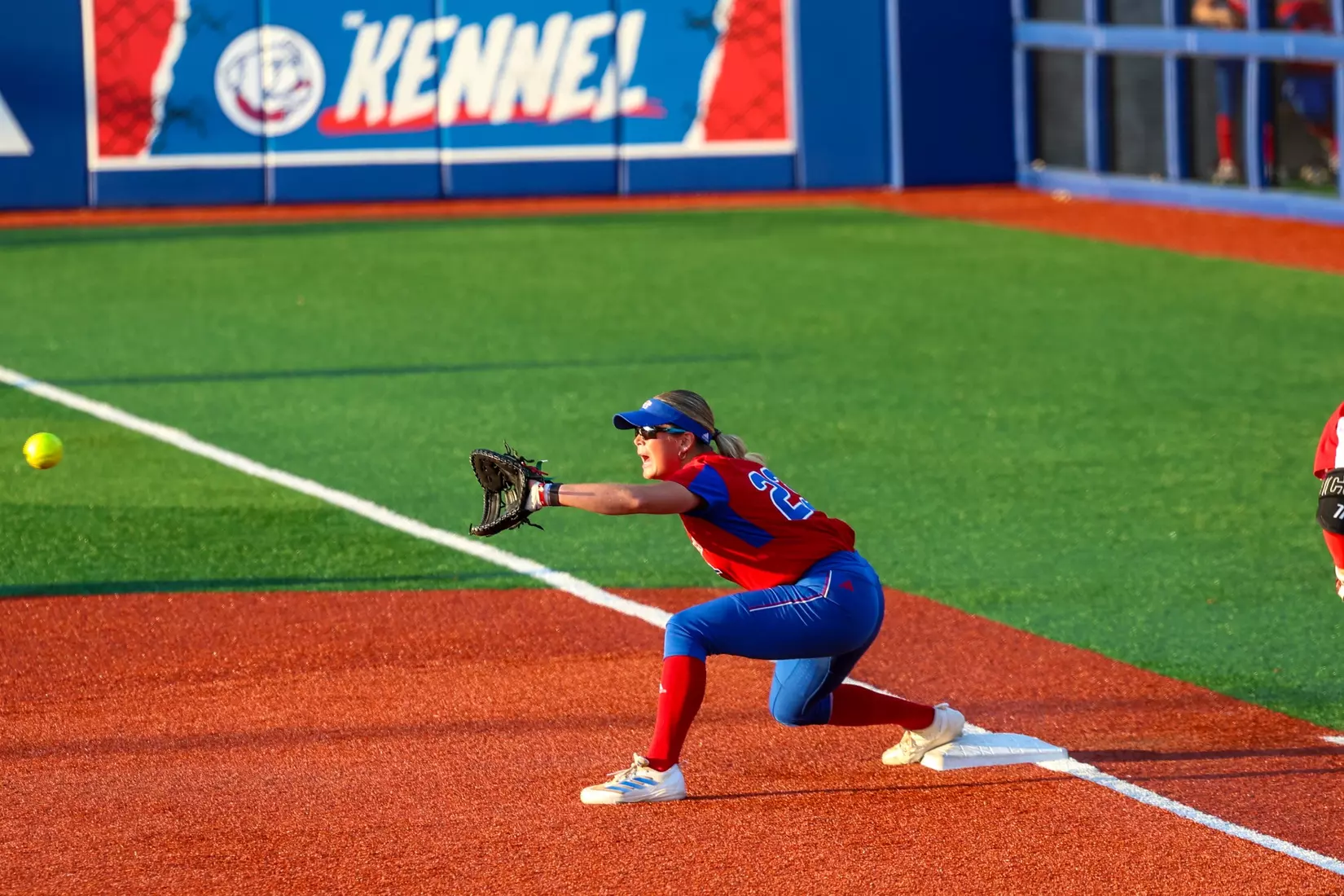LA Tech defeats ULL 2-1 on Tuesday night.
