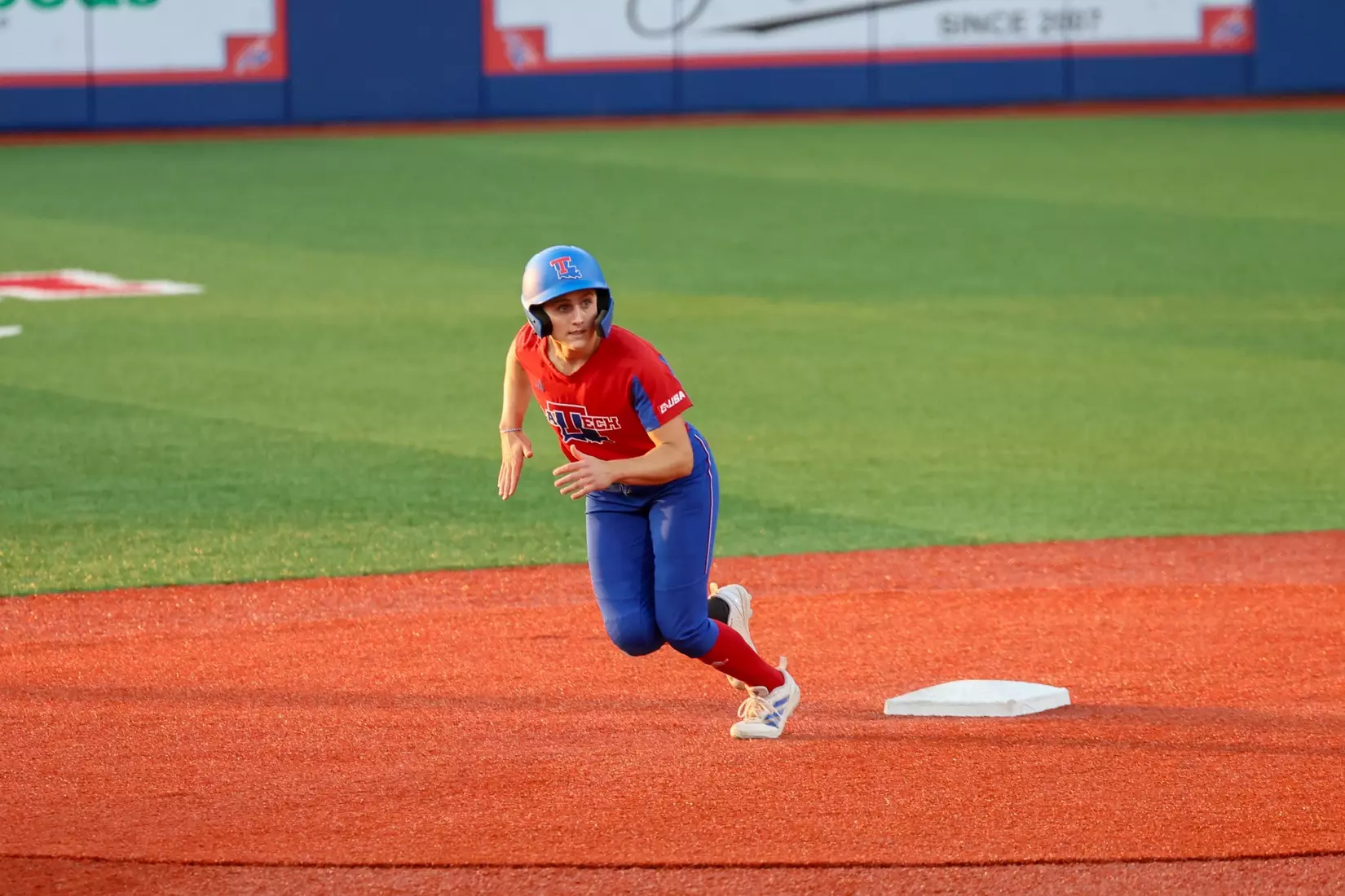 LA Tech defeats ULL 2-1 on Tuesday night.