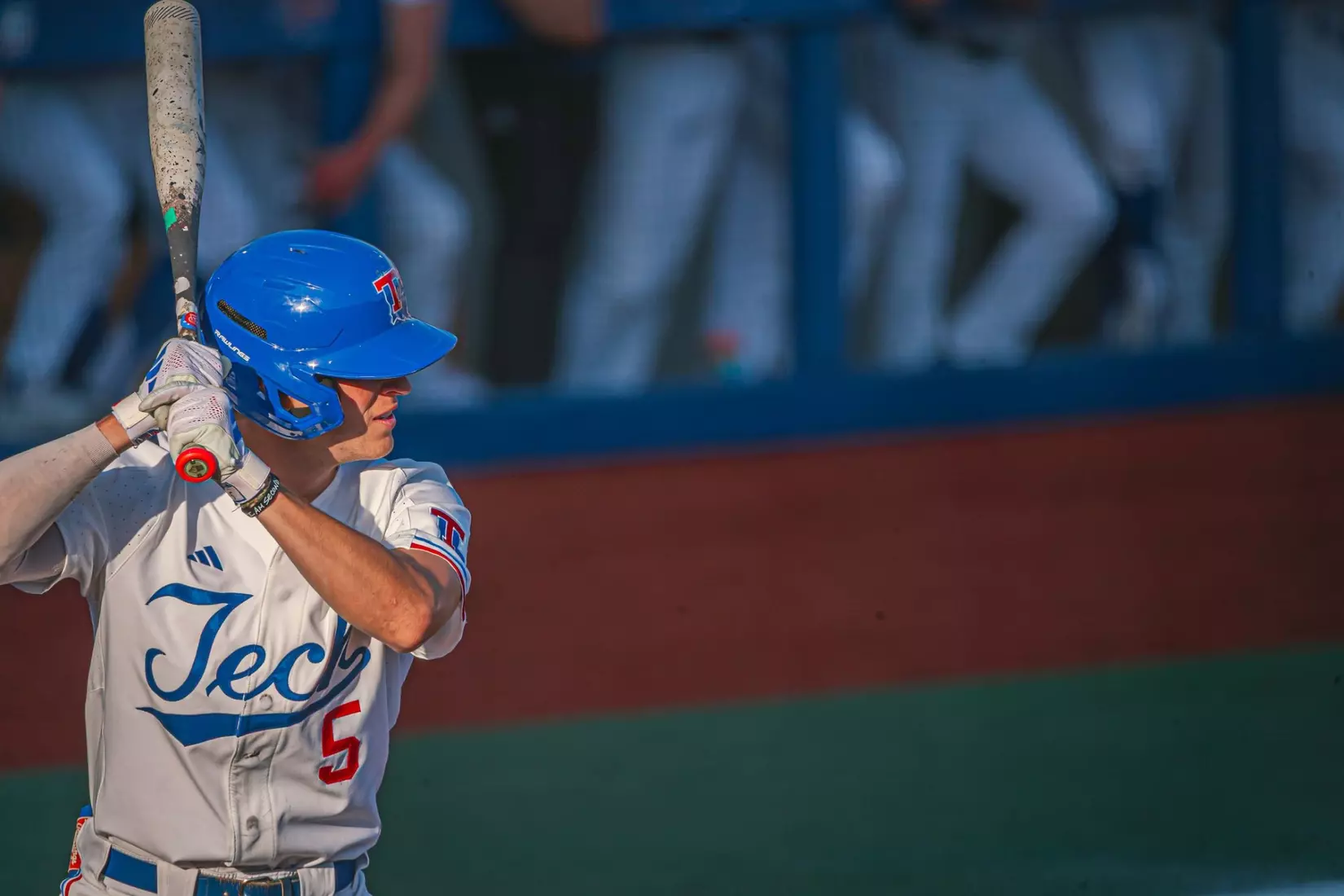 Bulldogs walk off Flames, 7-6, in the series opener at the Love Shack