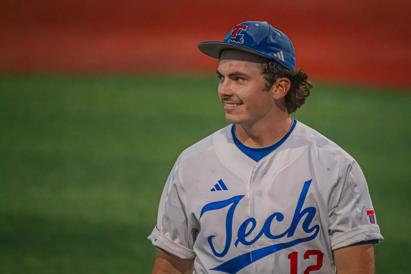 Bulldogs walk off Flames, 7-6, in the series opener at the Love Shack