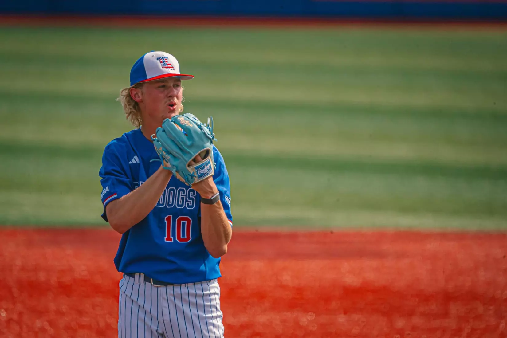Late rally falls short for Bulldogs, dropping a 5-3 decision to the Flames in the second game of the conference series