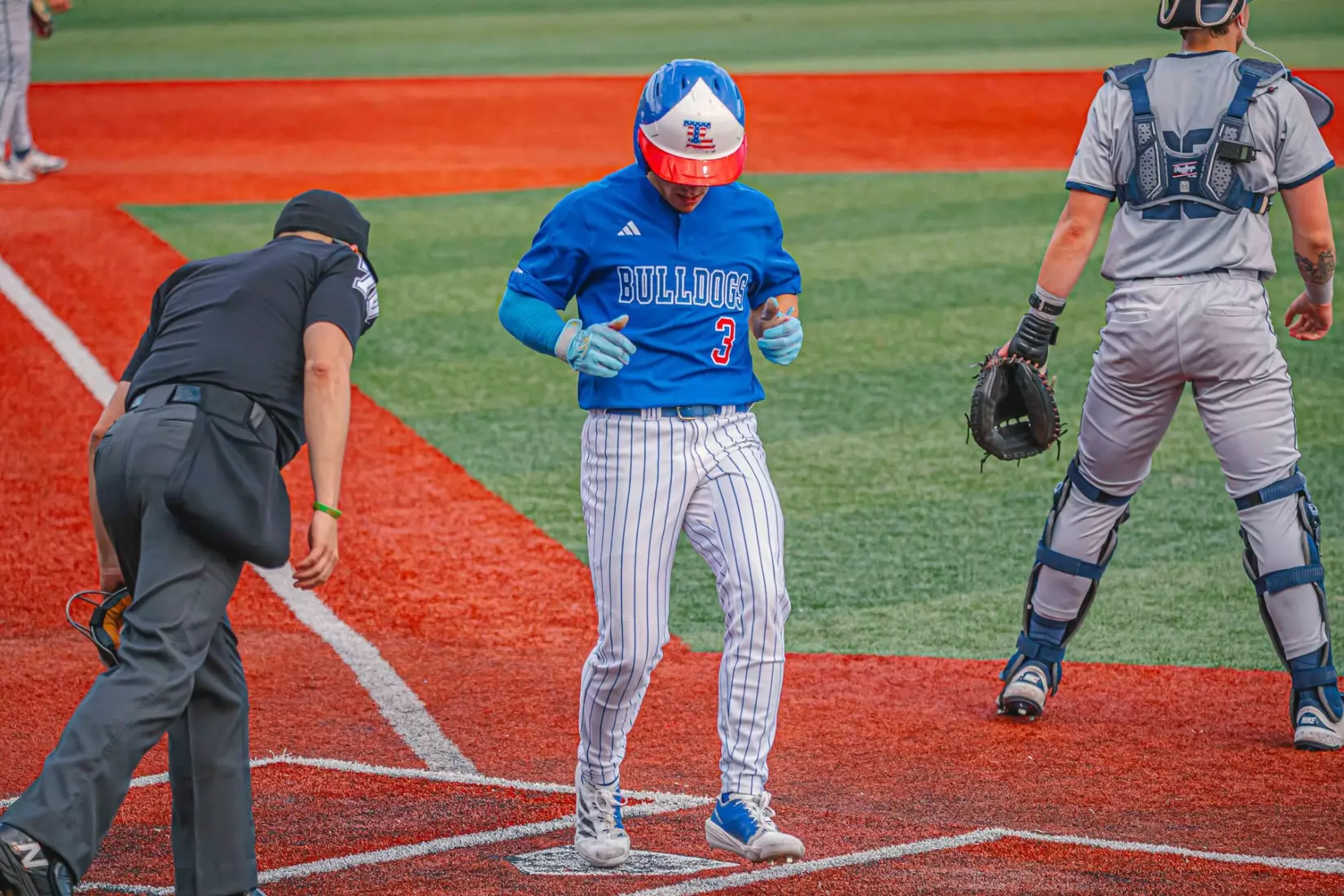 Late rally falls short for Bulldogs, dropping a 5-3 decision to the Flames in the second game of the conference series