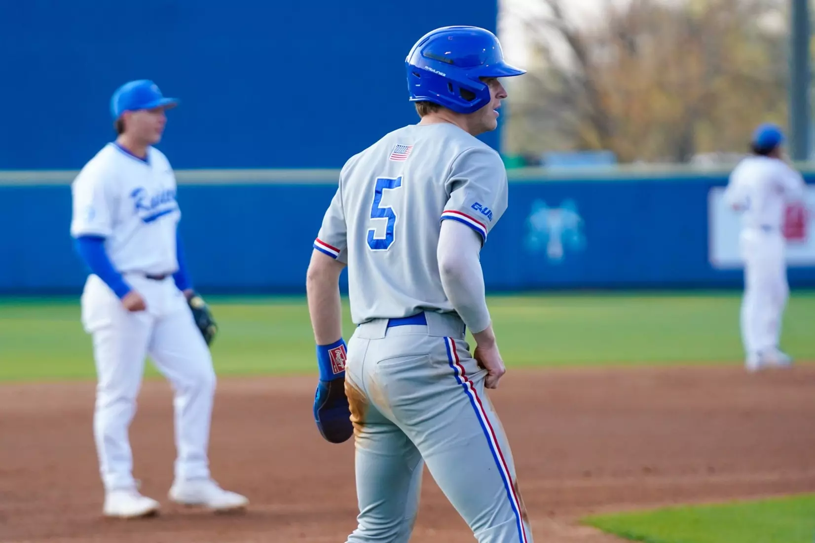 Trey Hawsey homers twice as Bulldogs take series opener from Blue Raiders