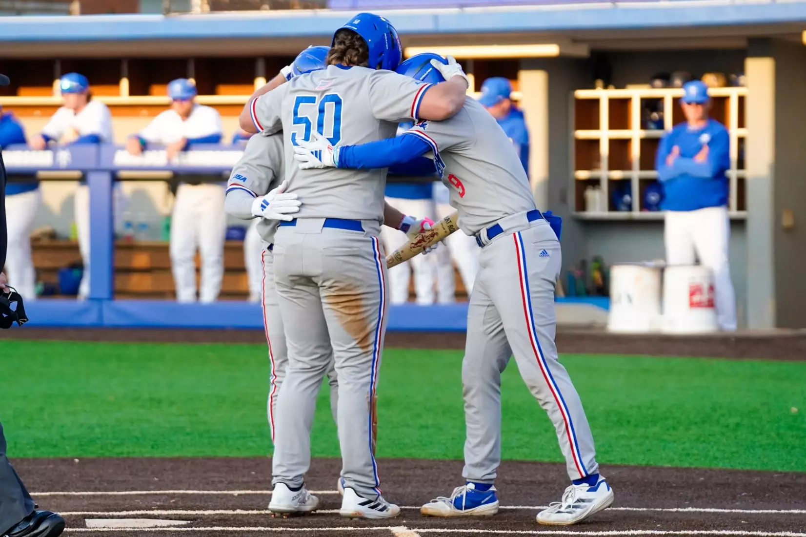 Trey Hawsey homers twice as Bulldogs take series opener from Blue Raiders