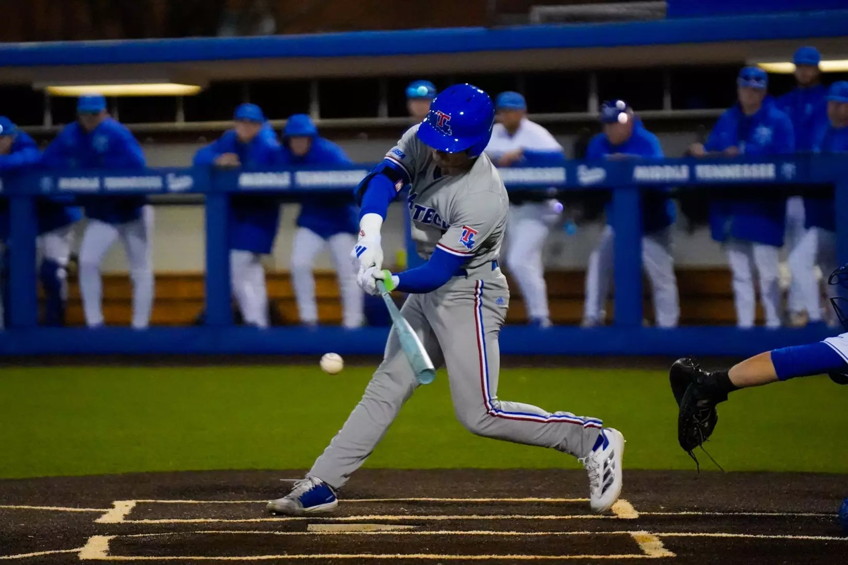 Trey Hawsey homers twice as Bulldogs take series opener from Blue Raiders