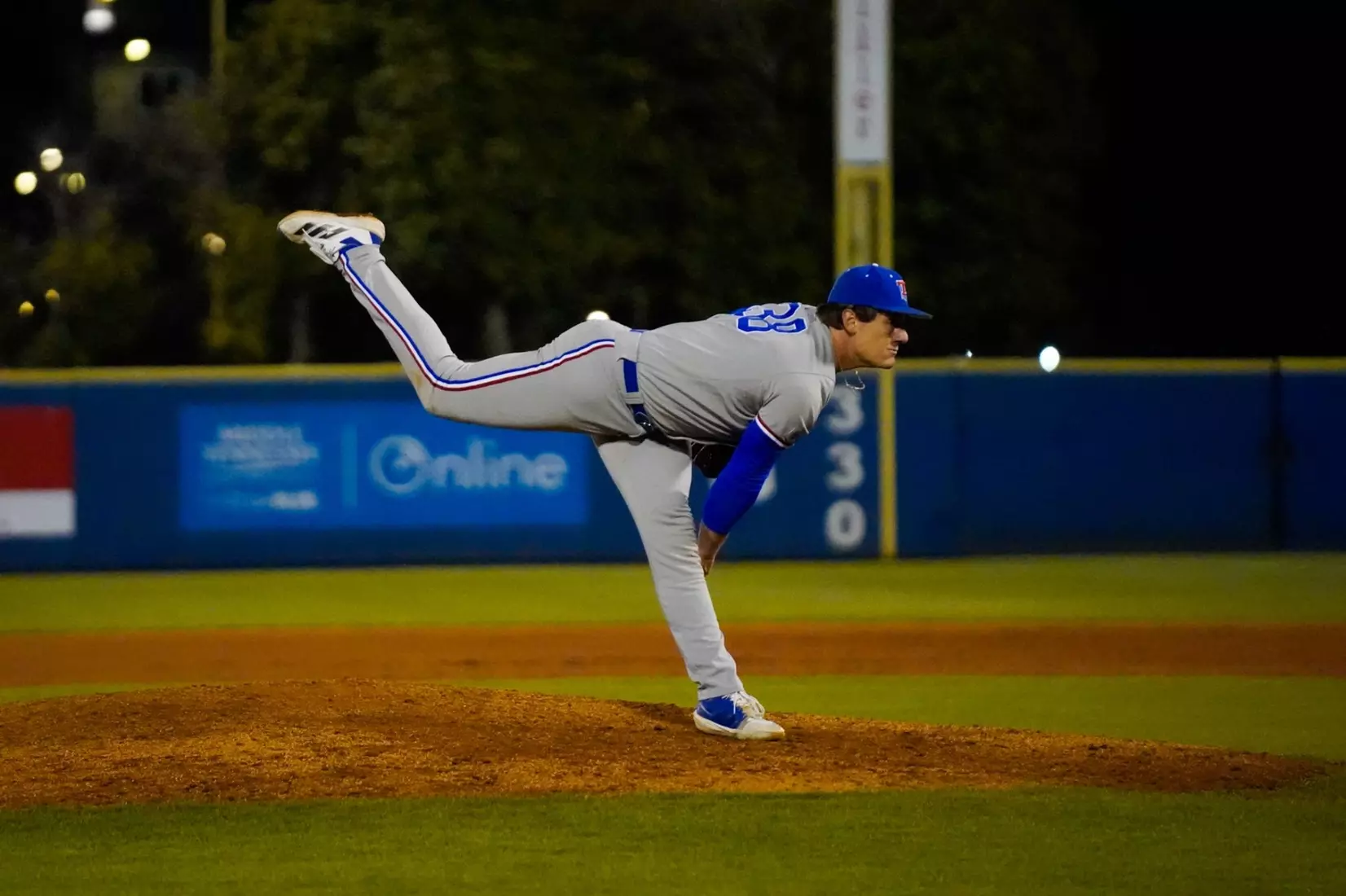 Trey Hawsey homers twice as Bulldogs take series opener from Blue Raiders