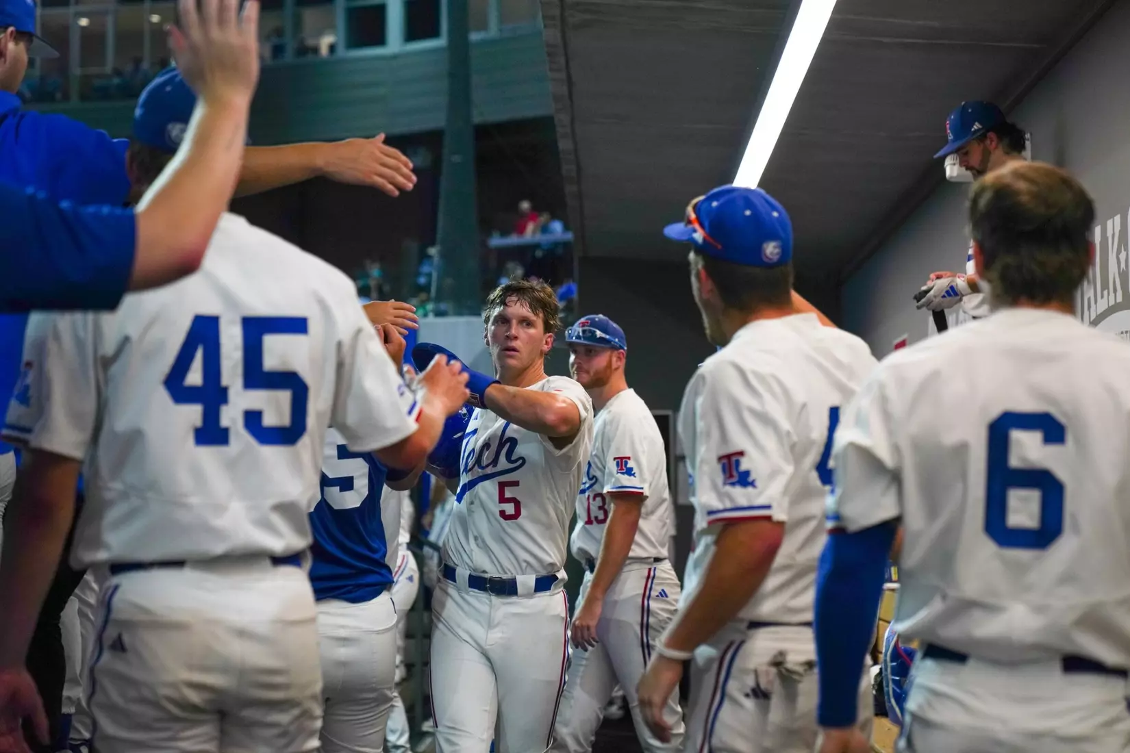 Bulldogs take series opener over Aggies, 12-7