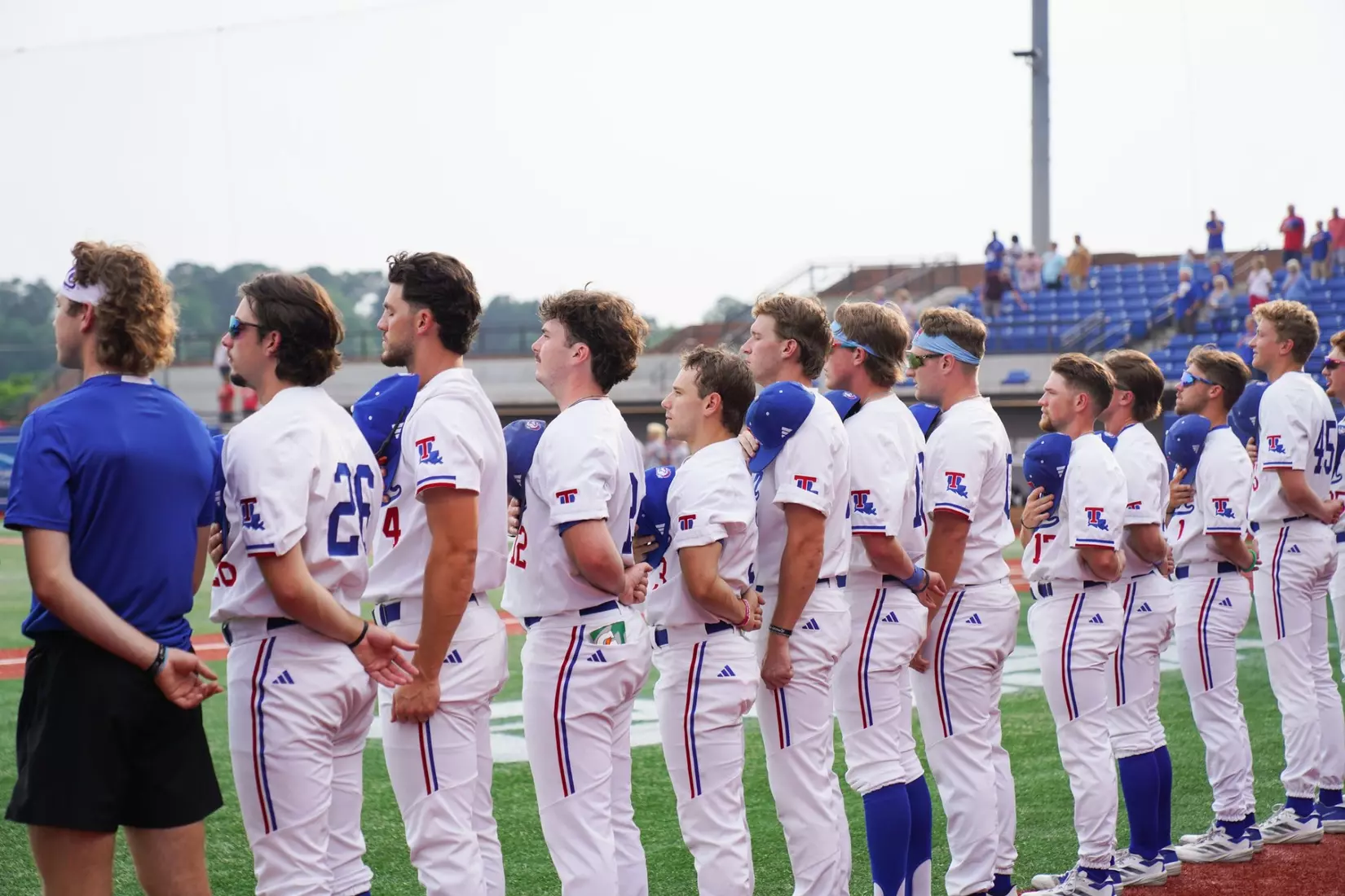Bulldogs take series opener over Aggies, 12-7