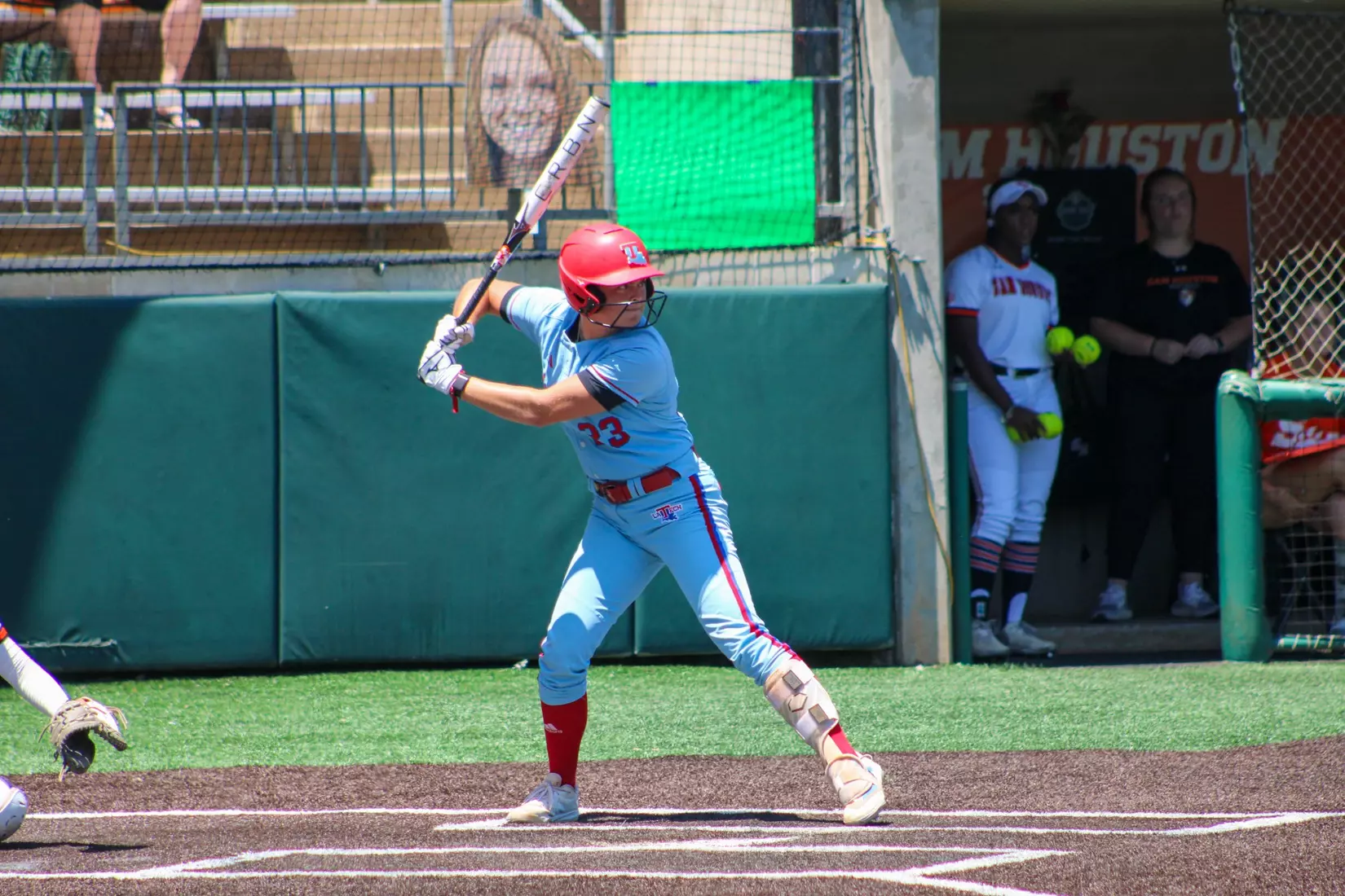 Bulldogs fall in extras to Bearkats.
