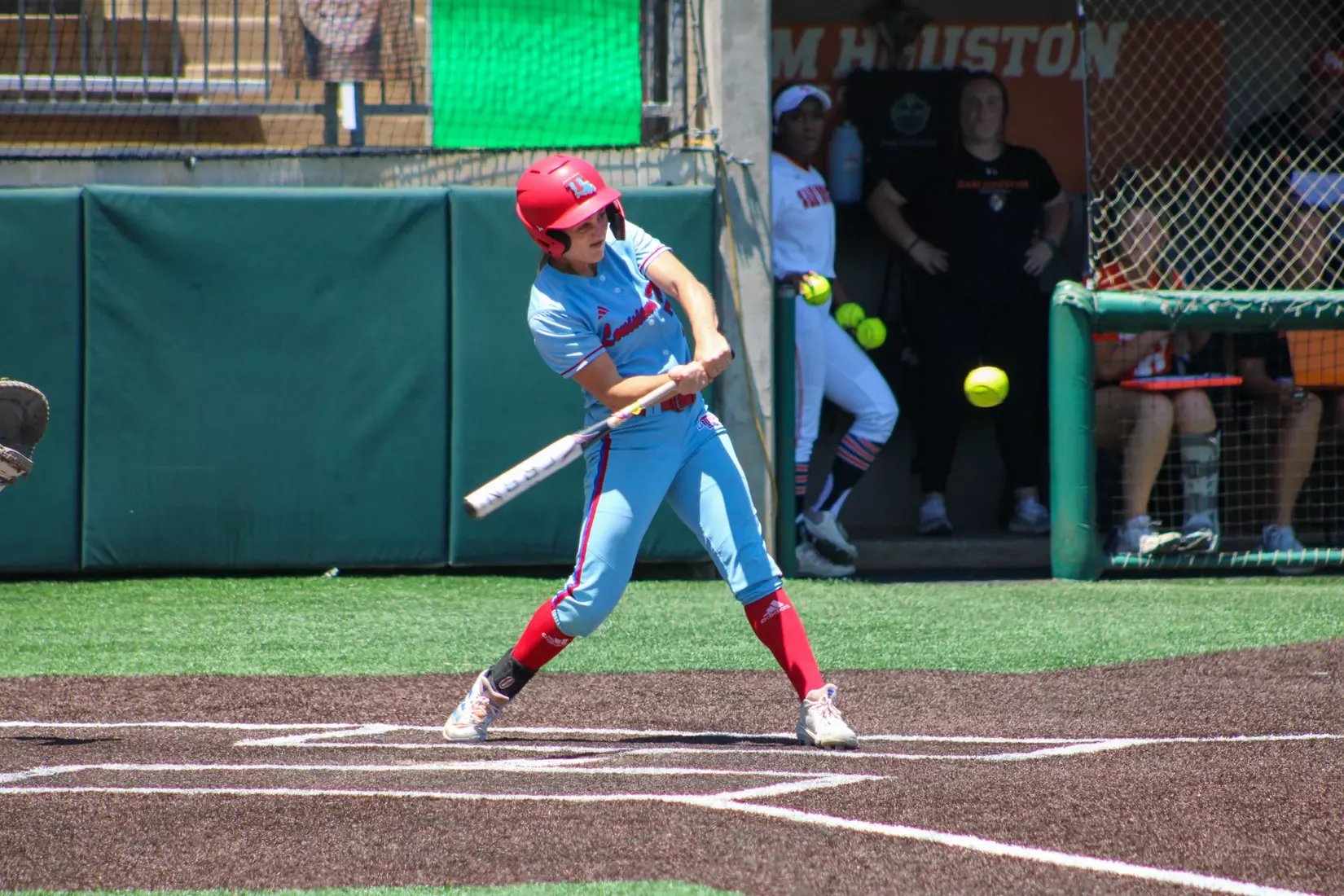 Bulldogs fall in extras to Bearkats.