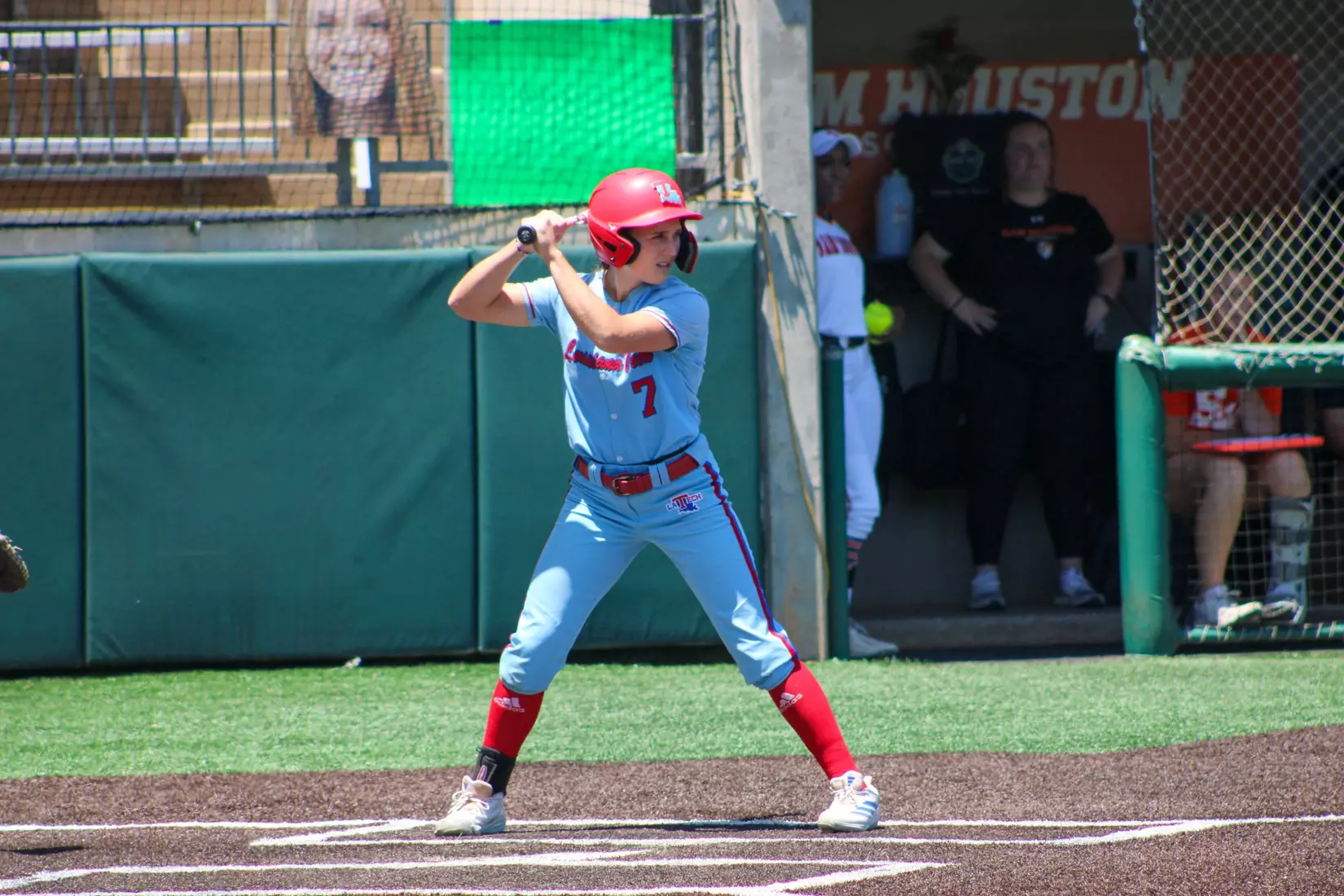 Bulldogs fall in extras to Bearkats.