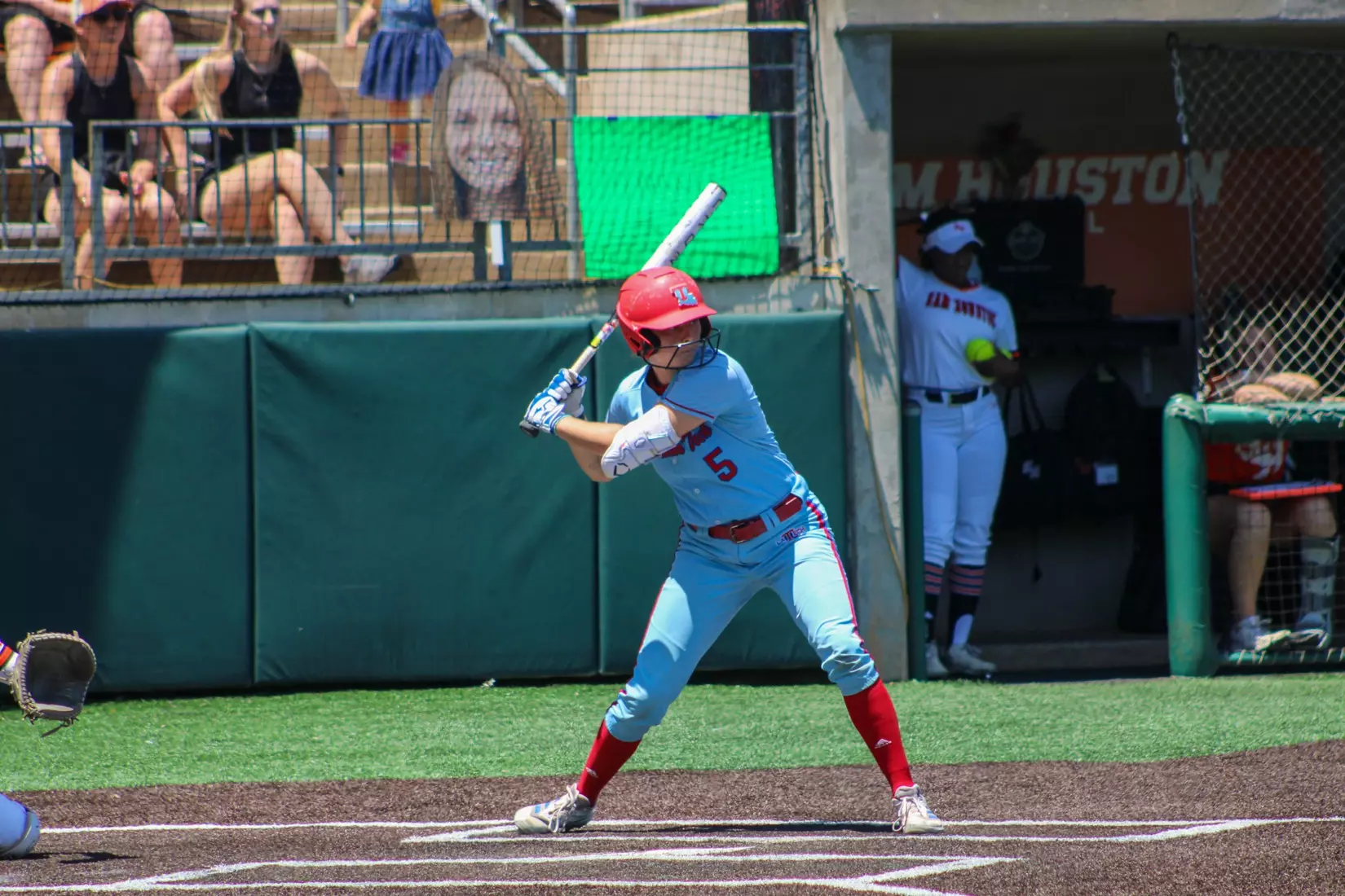 Bulldogs fall in extras to Bearkats.